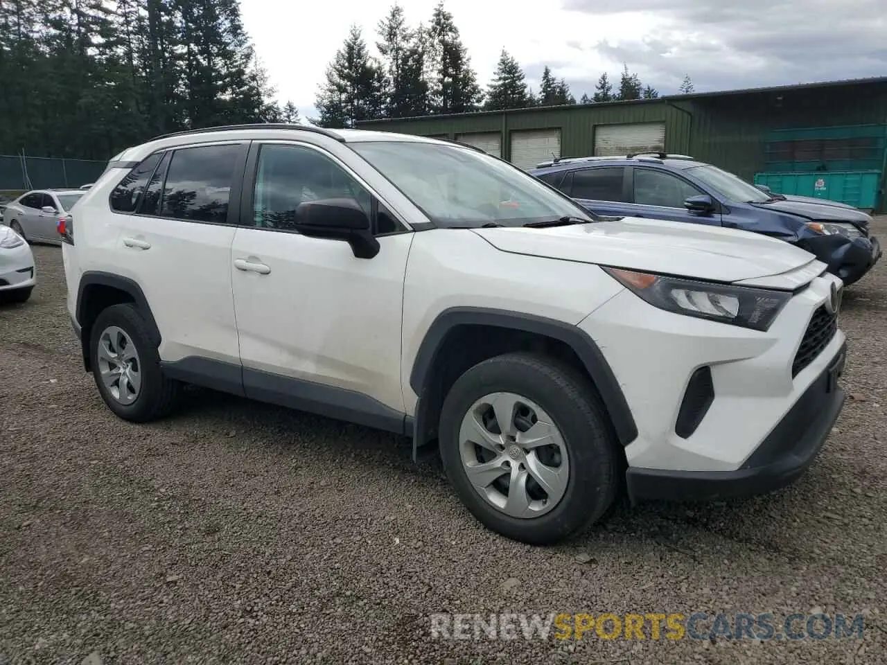4 Photograph of a damaged car 2T3F1RFVXKC003695 TOYOTA RAV4 2019