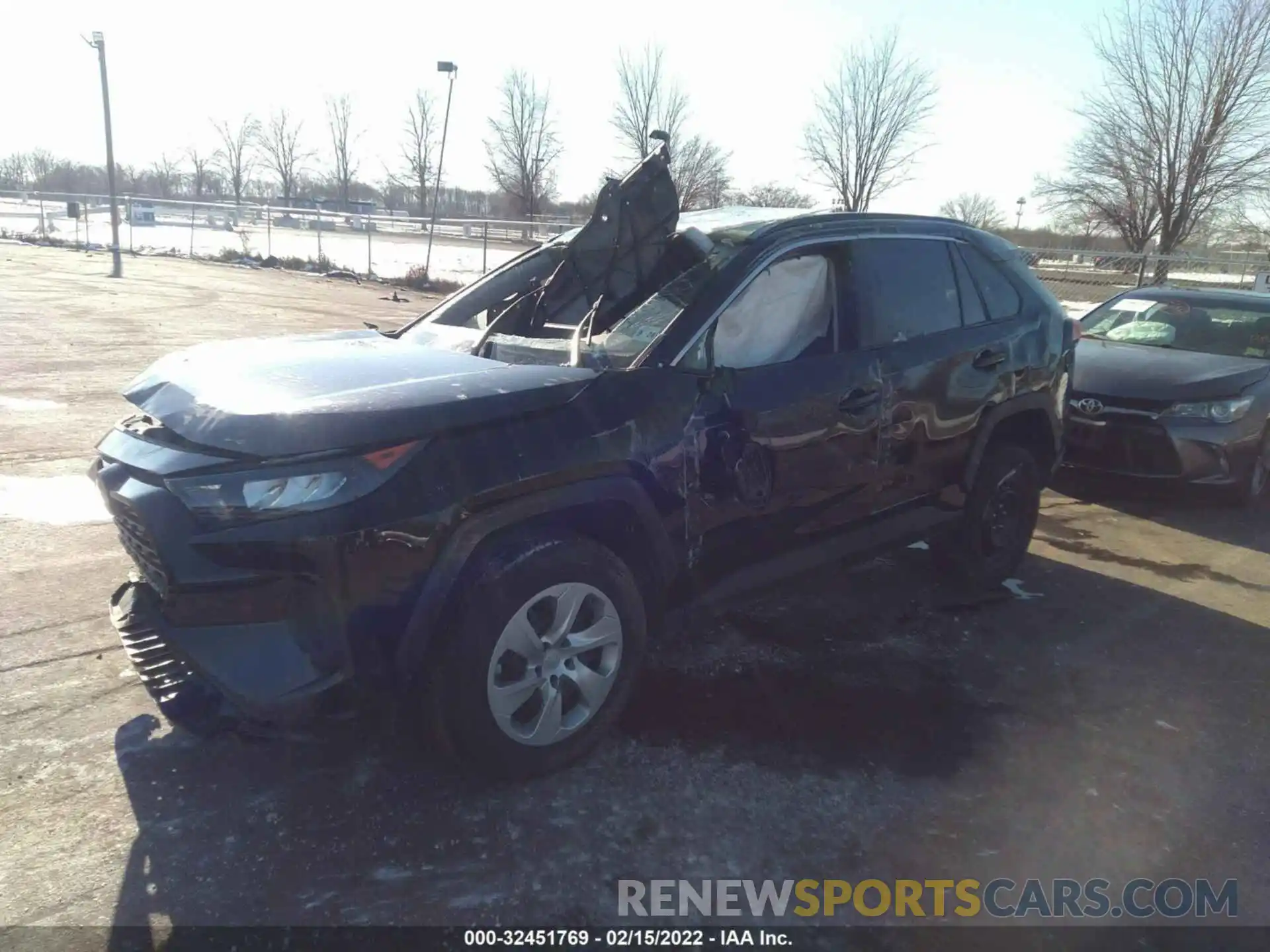 2 Photograph of a damaged car 2T3F1RFVXKC032016 TOYOTA RAV4 2019