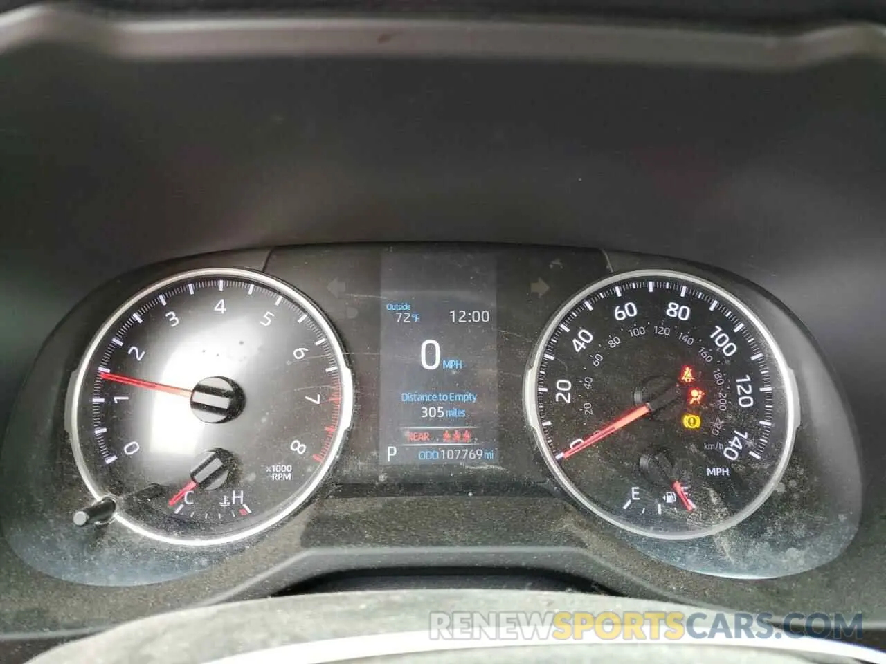 9 Photograph of a damaged car 2T3F1RFVXKW031561 TOYOTA RAV4 2019