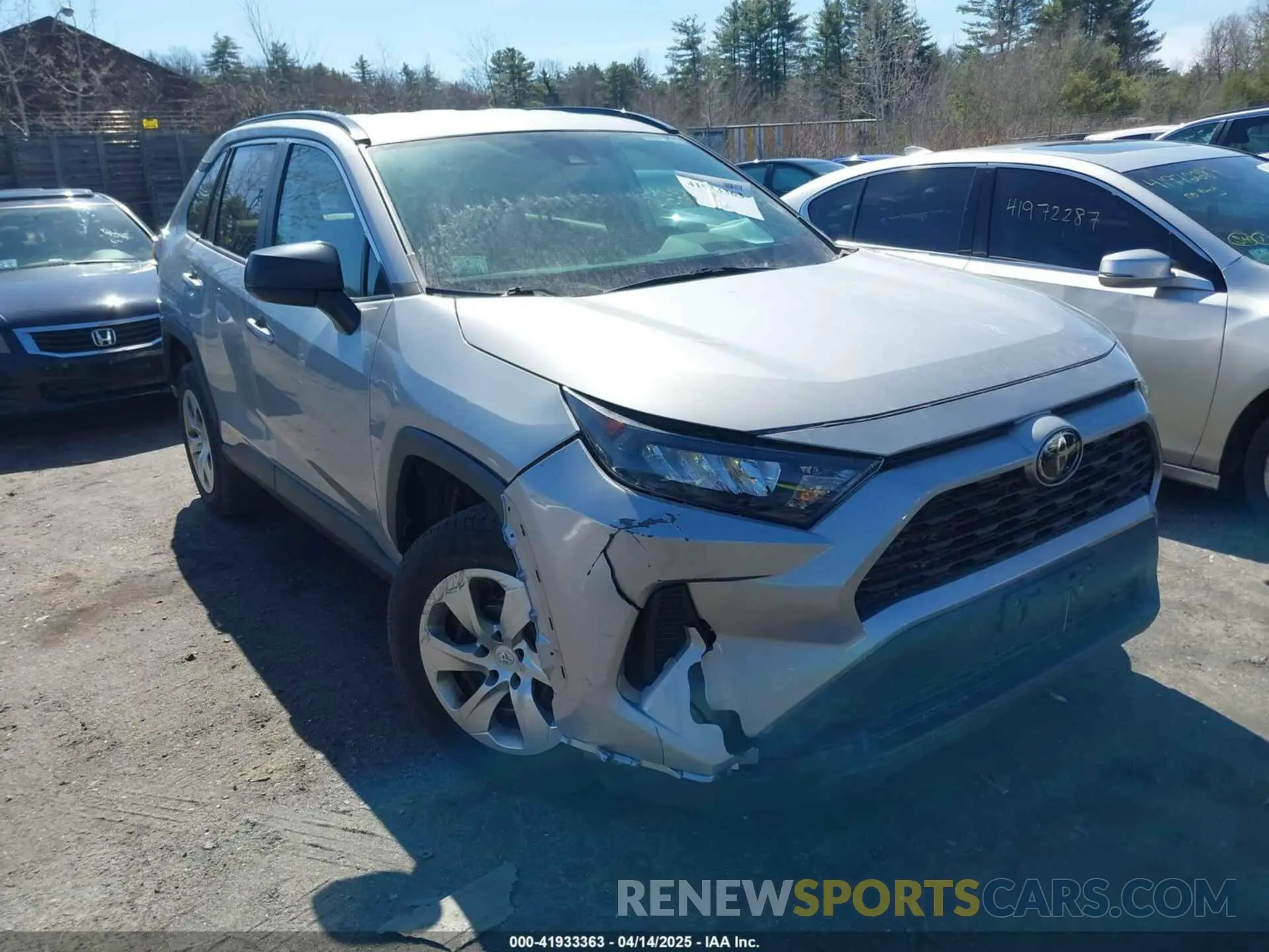 1 Photograph of a damaged car 2T3F1RFVXKW051521 TOYOTA RAV4 2019