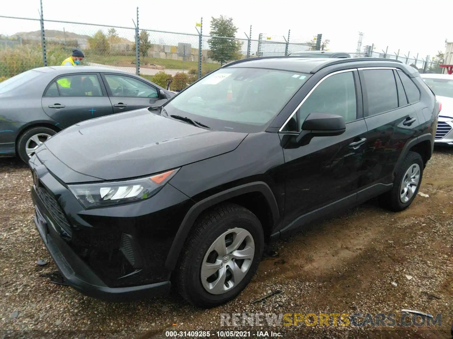 2 Photograph of a damaged car 2T3F1RFVXKW071168 TOYOTA RAV4 2019