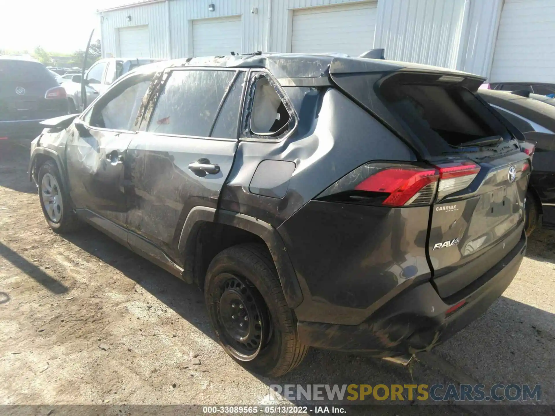 3 Photograph of a damaged car 2T3F1RFVXKW072319 TOYOTA RAV4 2019