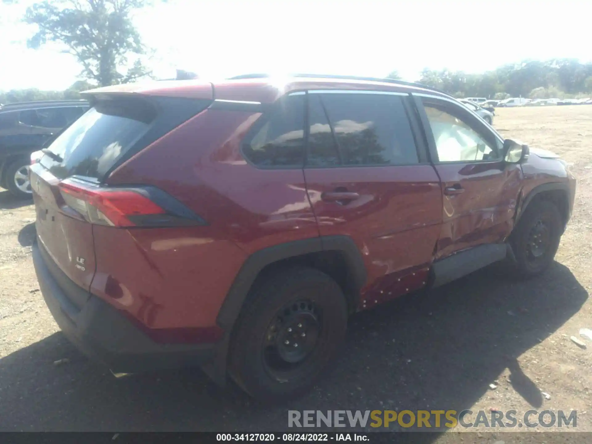 4 Photograph of a damaged car 2T3G1RFV0KC056457 TOYOTA RAV4 2019