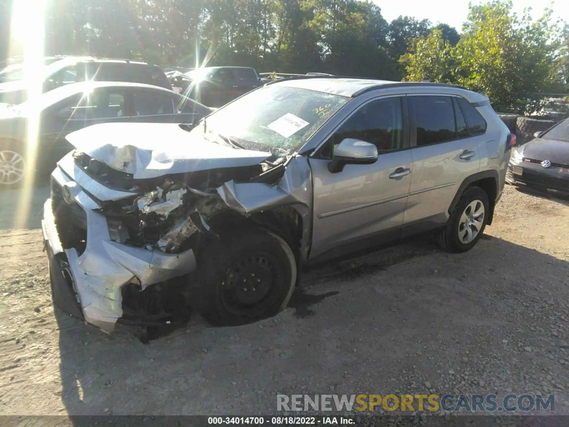 2 Photograph of a damaged car 2T3G1RFV0KW010884 TOYOTA RAV4 2019