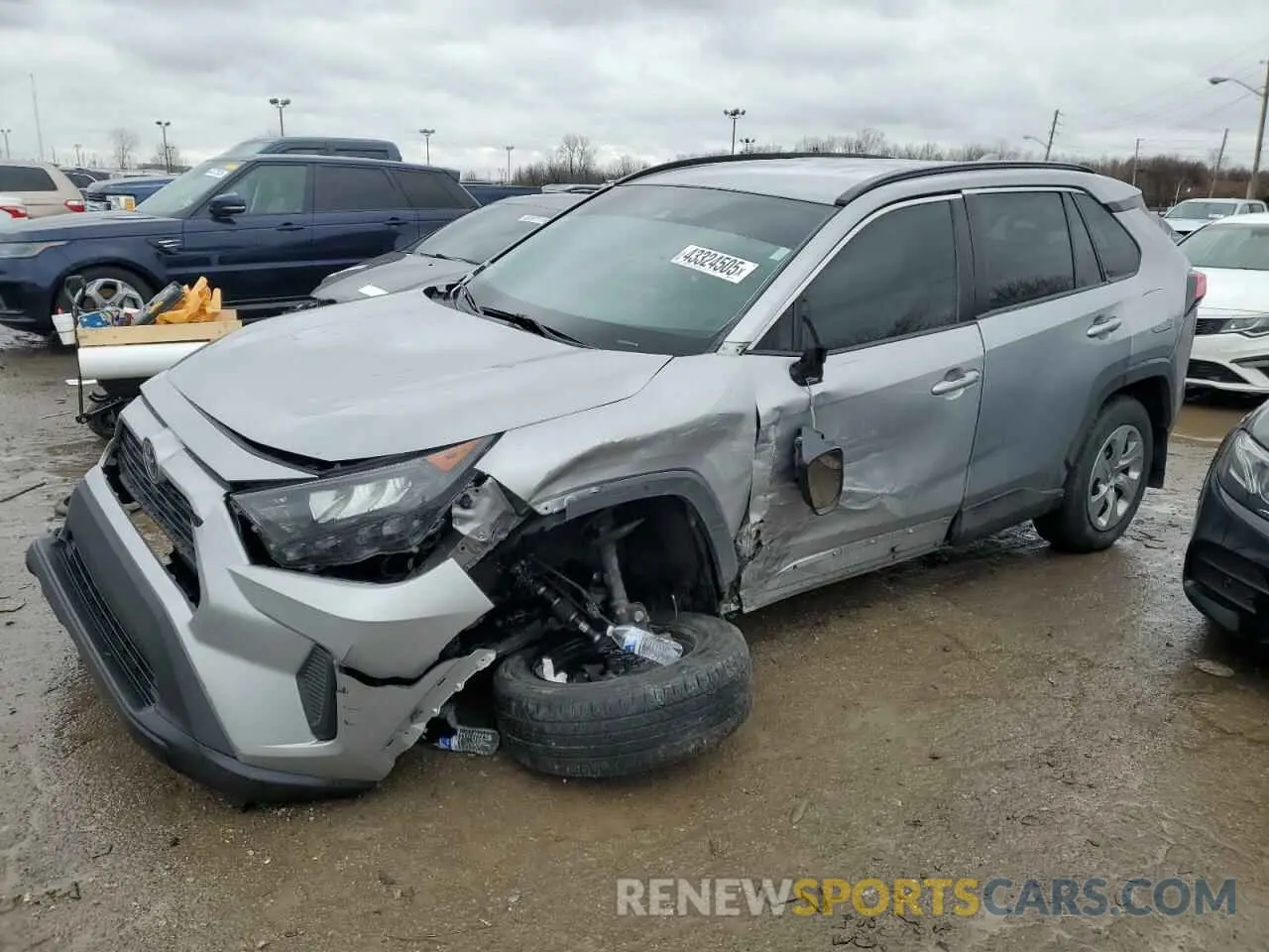 1 Photograph of a damaged car 2T3G1RFV0KW022694 TOYOTA RAV4 2019