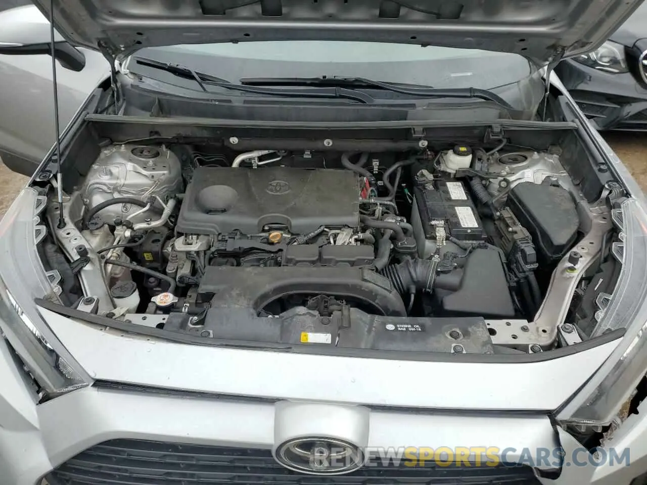 12 Photograph of a damaged car 2T3G1RFV0KW022694 TOYOTA RAV4 2019