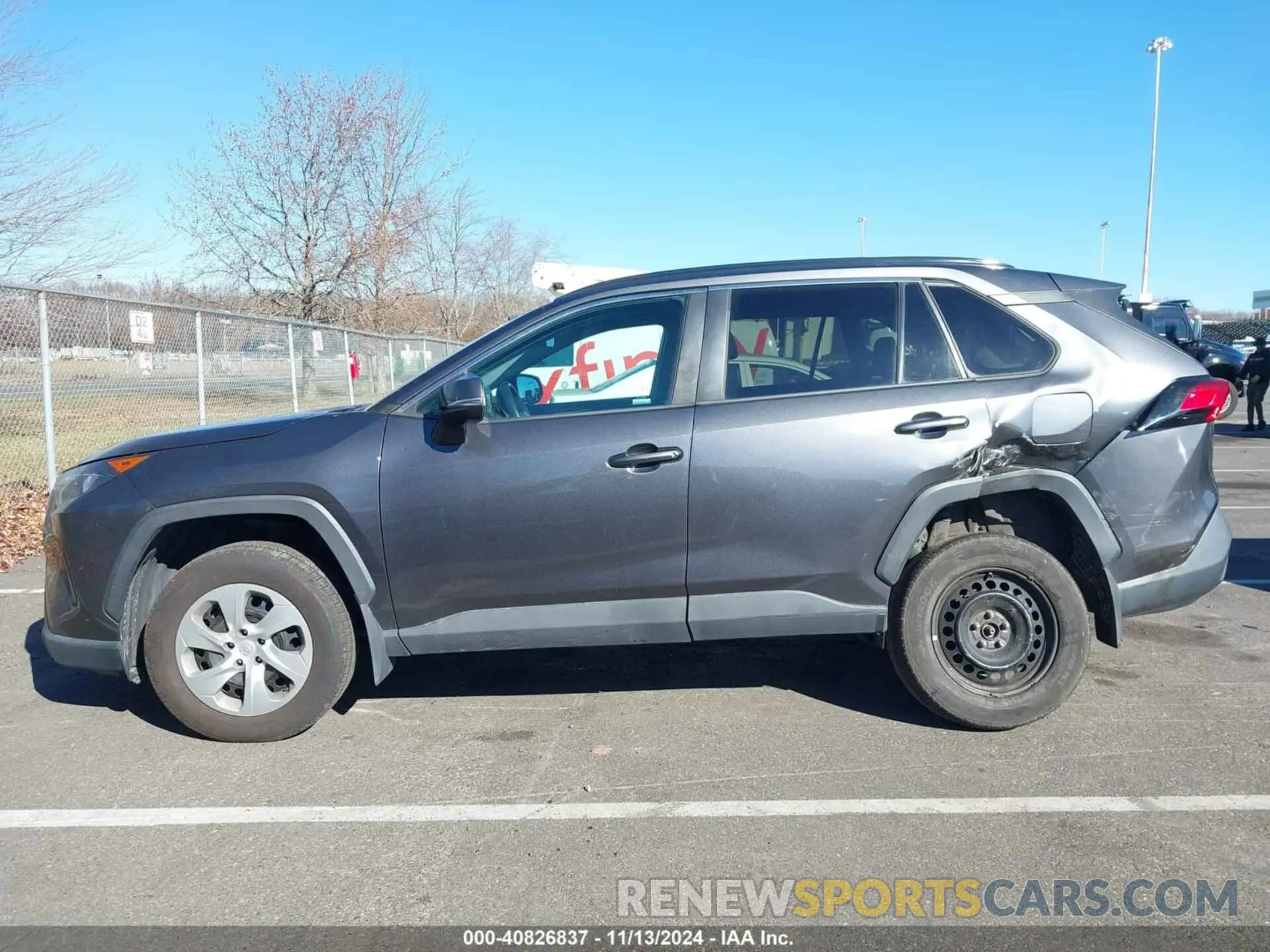 14 Photograph of a damaged car 2T3G1RFV1KC006067 TOYOTA RAV4 2019