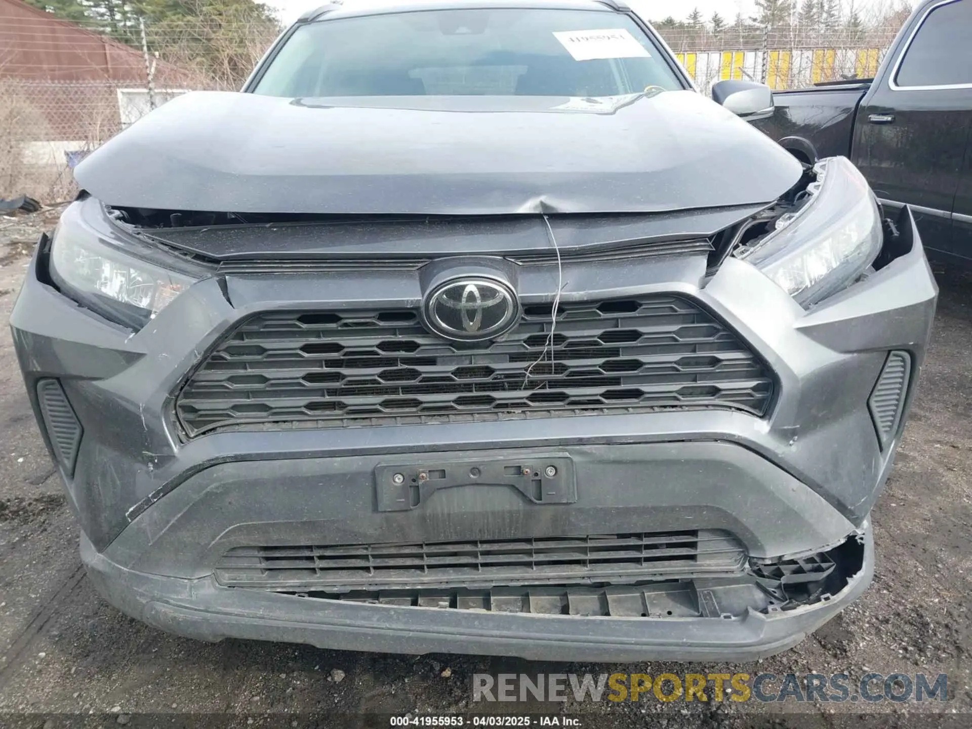 12 Photograph of a damaged car 2T3G1RFV1KC035746 TOYOTA RAV4 2019