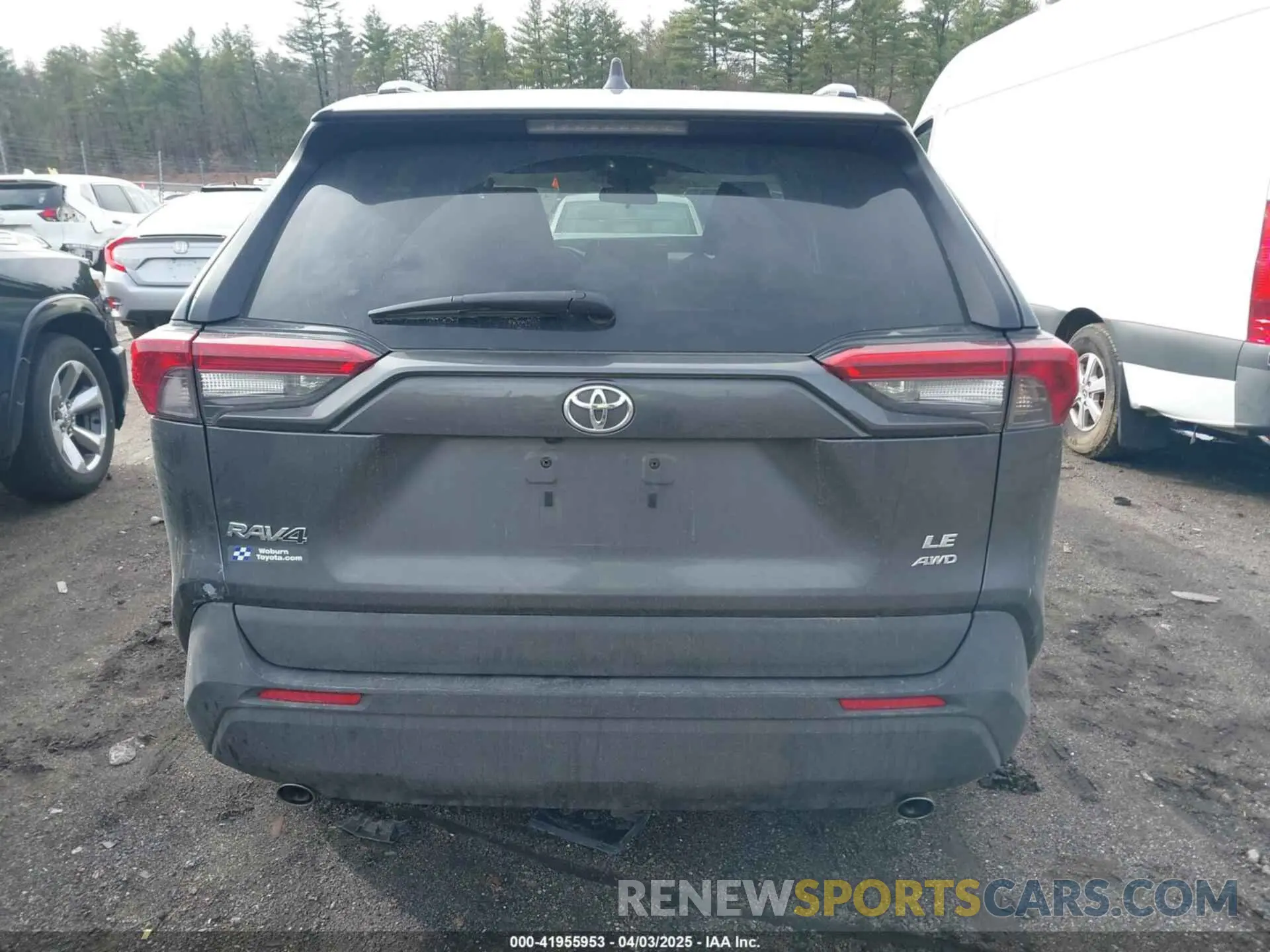 16 Photograph of a damaged car 2T3G1RFV1KC035746 TOYOTA RAV4 2019