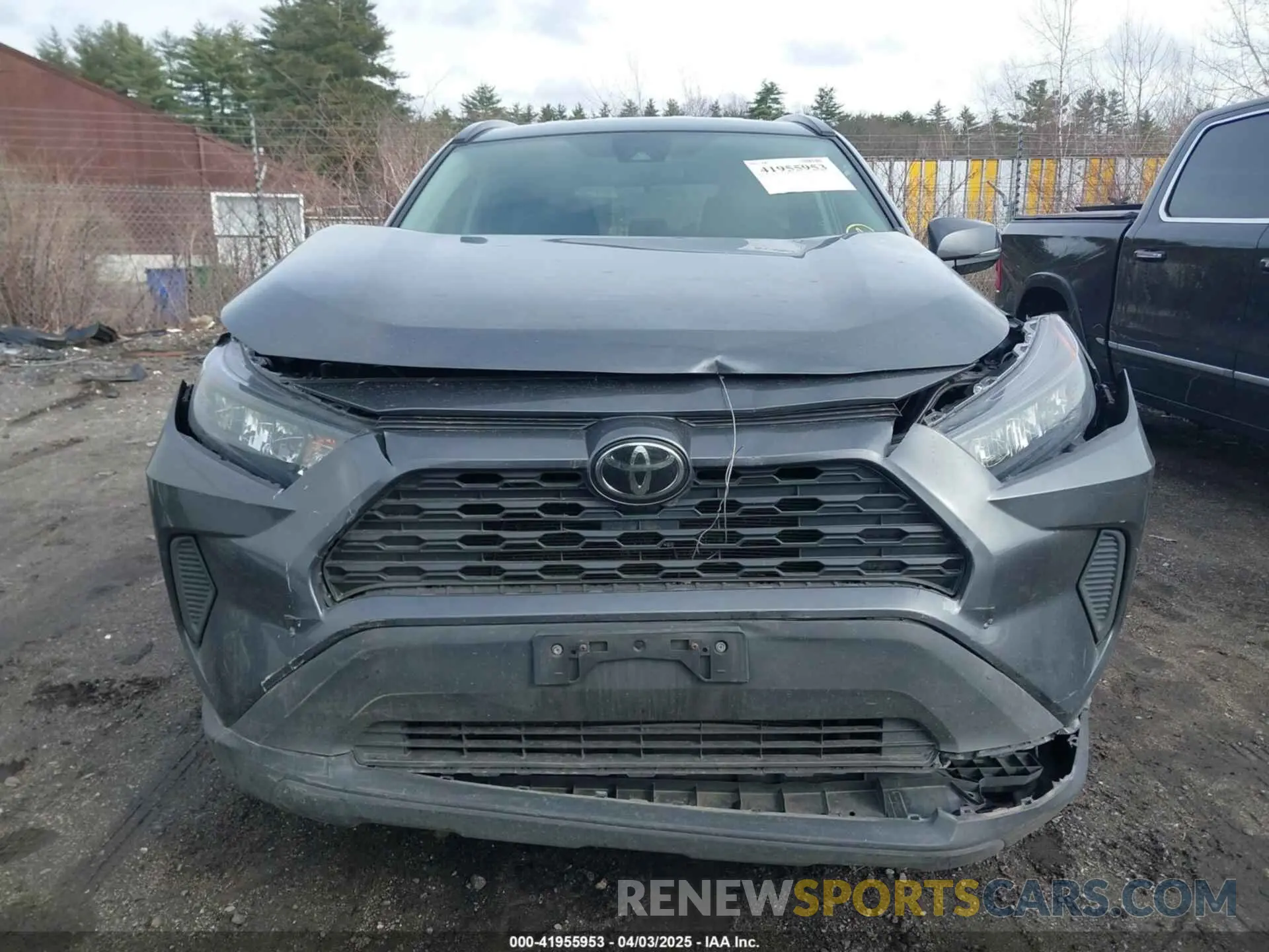 6 Photograph of a damaged car 2T3G1RFV1KC035746 TOYOTA RAV4 2019