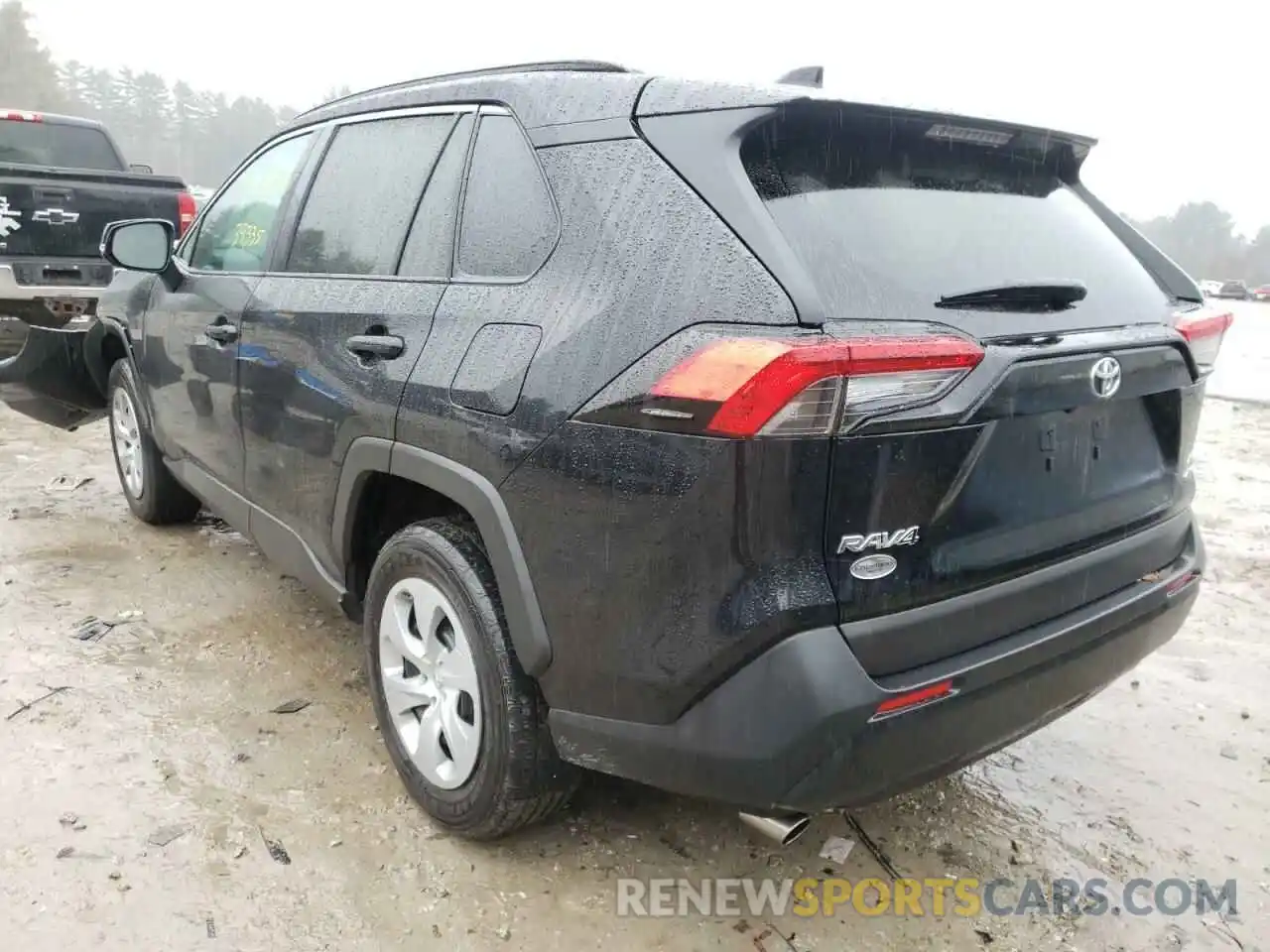 3 Photograph of a damaged car 2T3G1RFV1KC045130 TOYOTA RAV4 2019