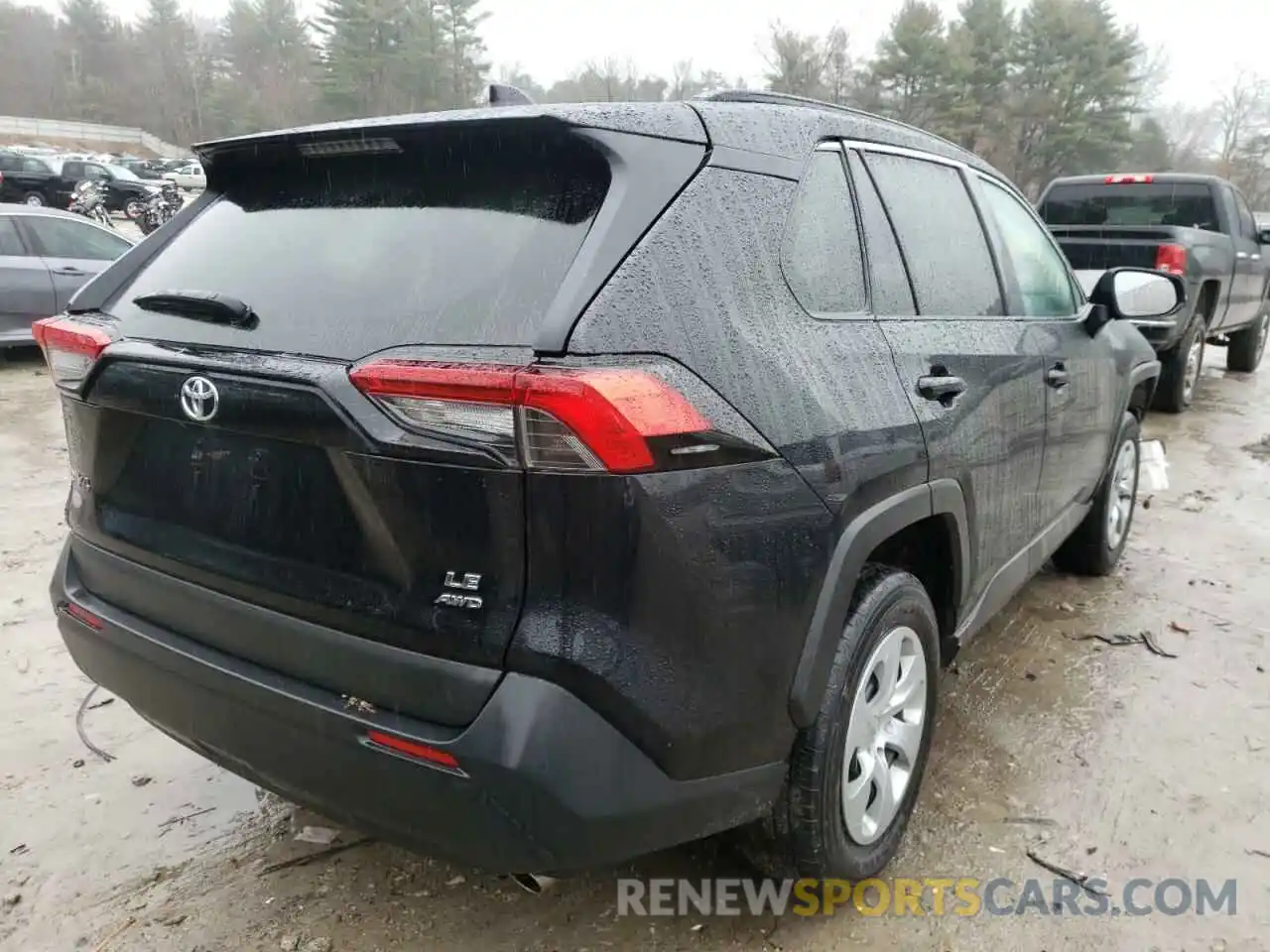 4 Photograph of a damaged car 2T3G1RFV1KC045130 TOYOTA RAV4 2019