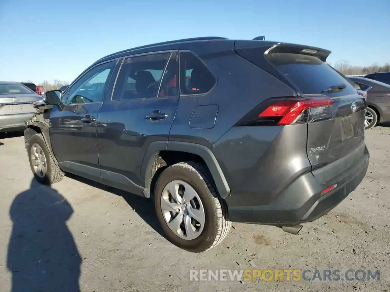 2 Photograph of a damaged car 2T3G1RFV1KW010697 TOYOTA RAV4 2019