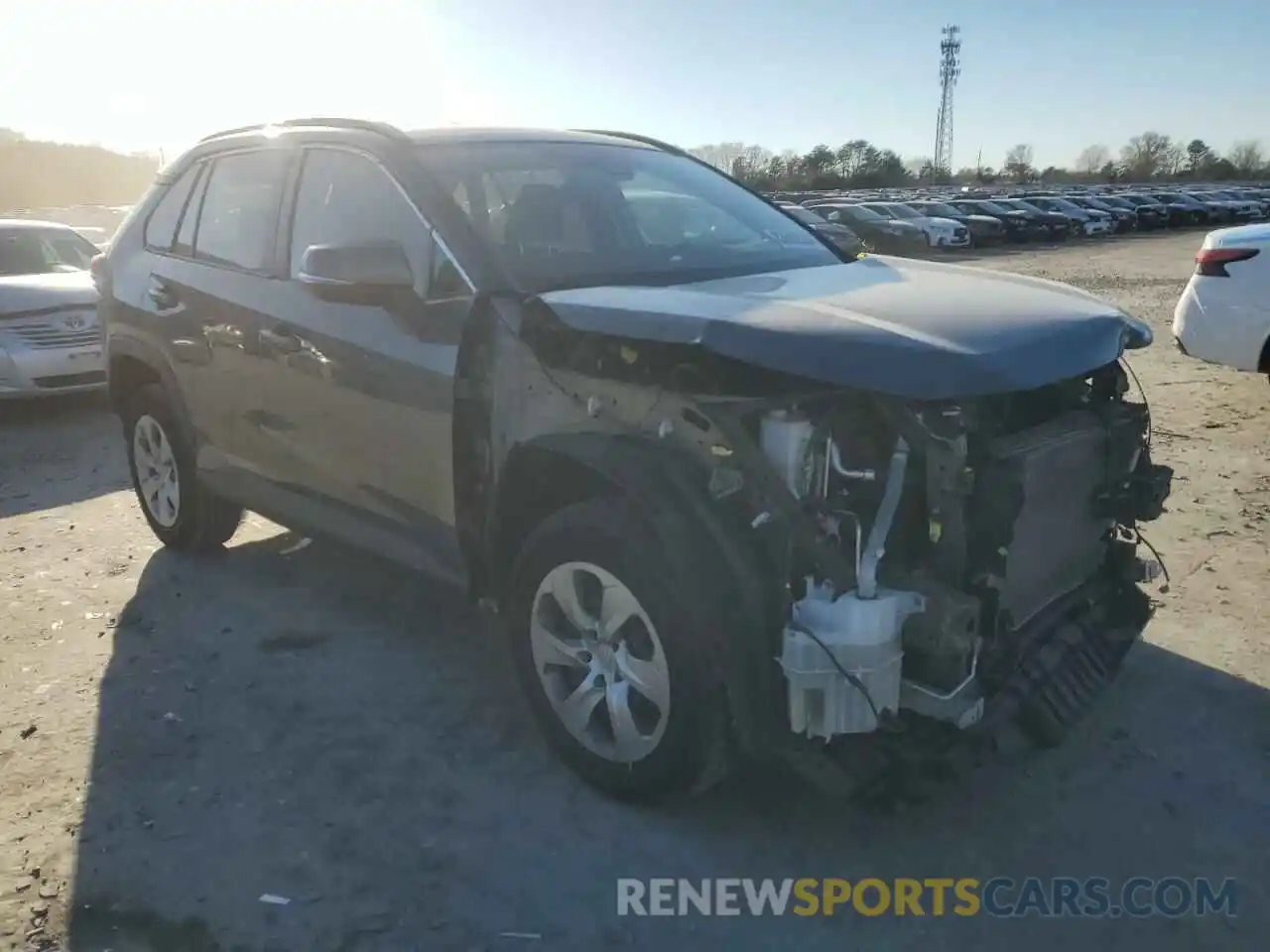 4 Photograph of a damaged car 2T3G1RFV1KW010697 TOYOTA RAV4 2019