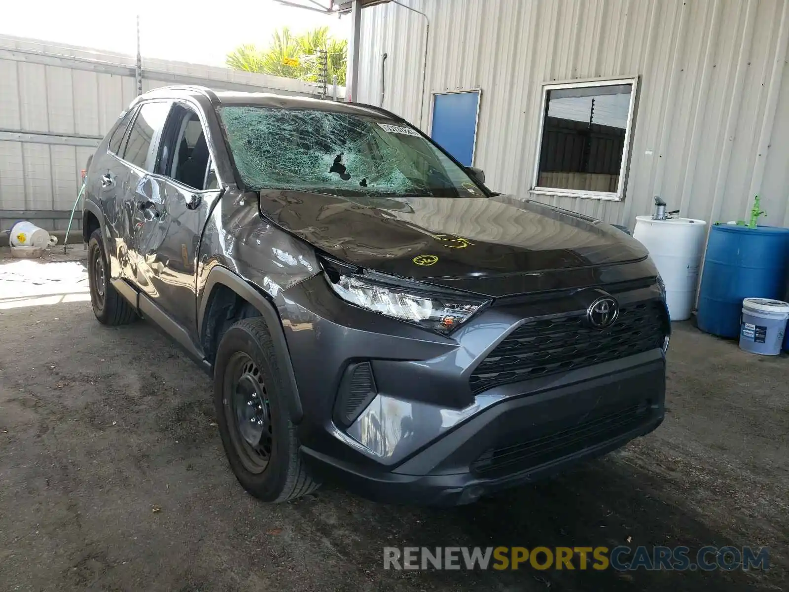 1 Photograph of a damaged car 2T3G1RFV1KW075453 TOYOTA RAV4 2019