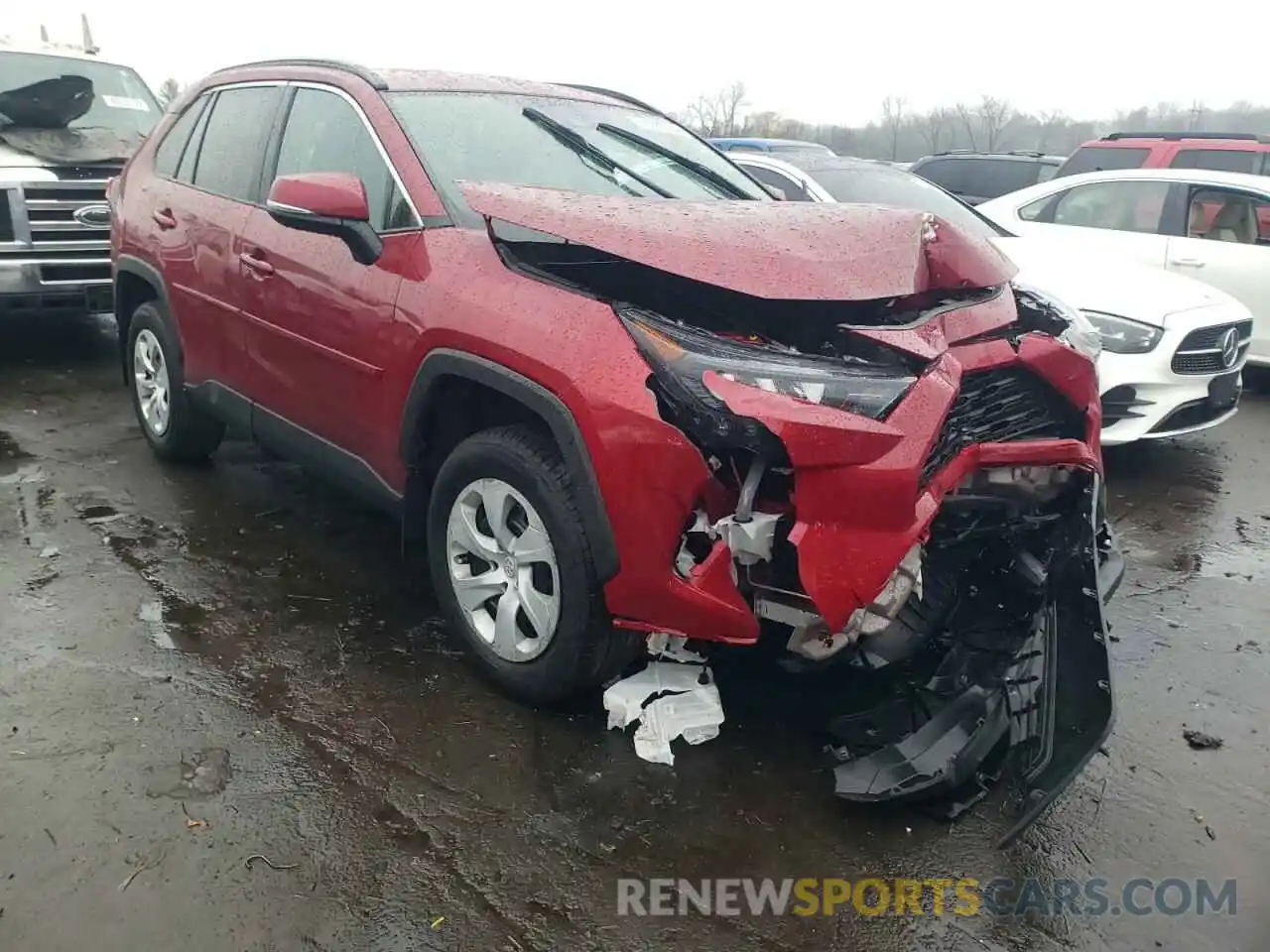 4 Photograph of a damaged car 2T3G1RFV2KC013710 TOYOTA RAV4 2019