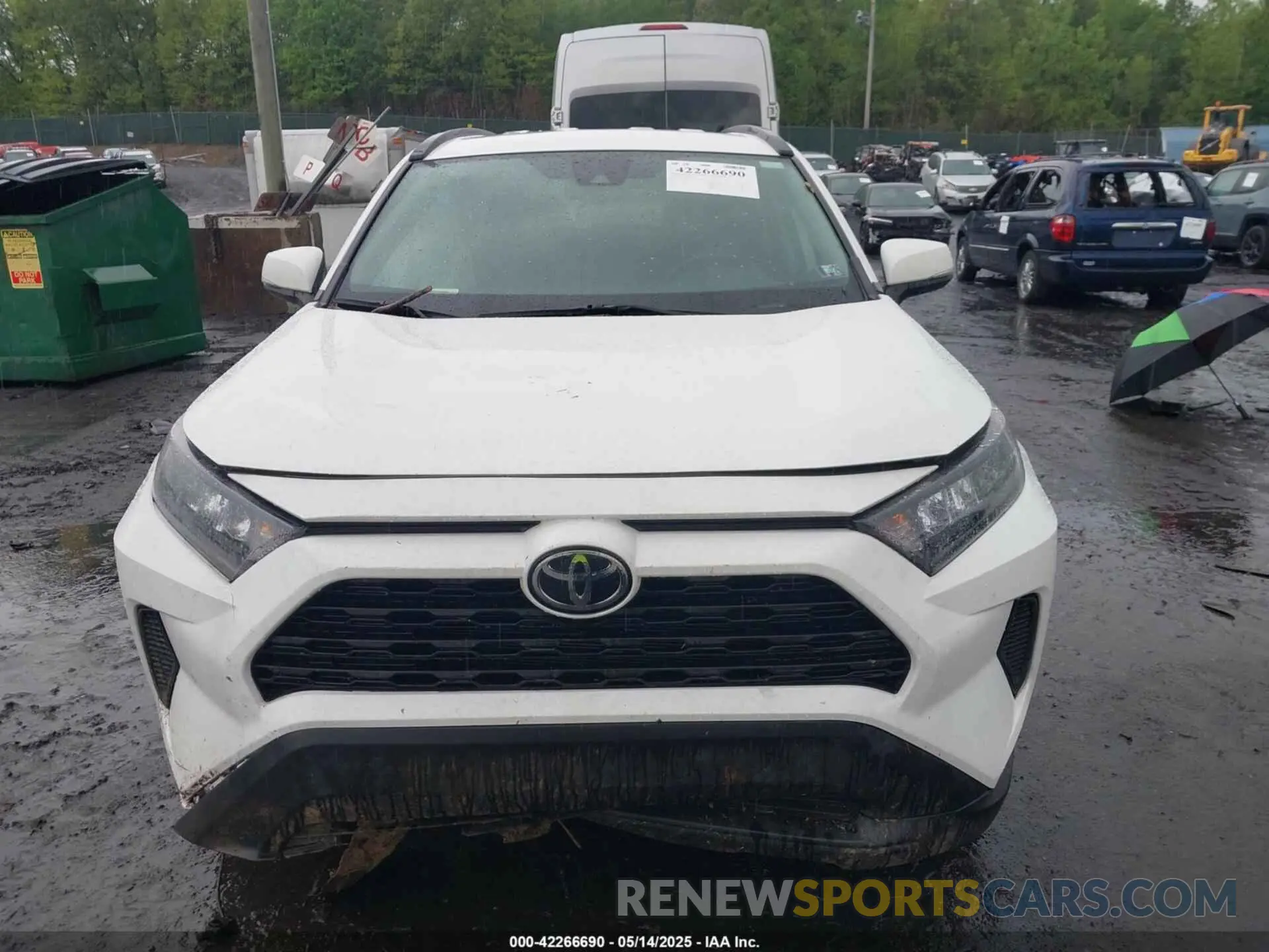 12 Photograph of a damaged car 2T3G1RFV2KC017563 TOYOTA RAV4 2019