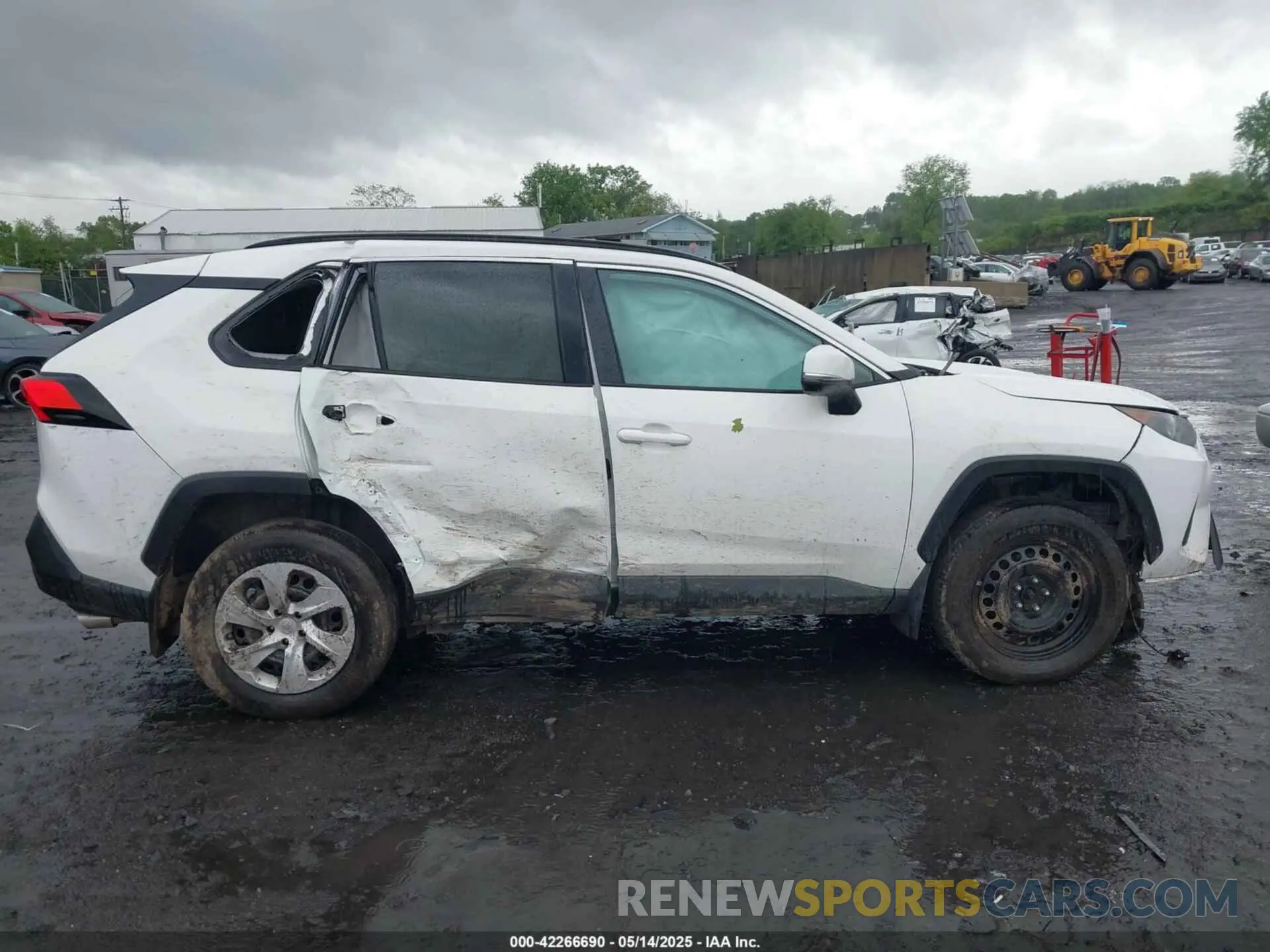 13 Photograph of a damaged car 2T3G1RFV2KC017563 TOYOTA RAV4 2019