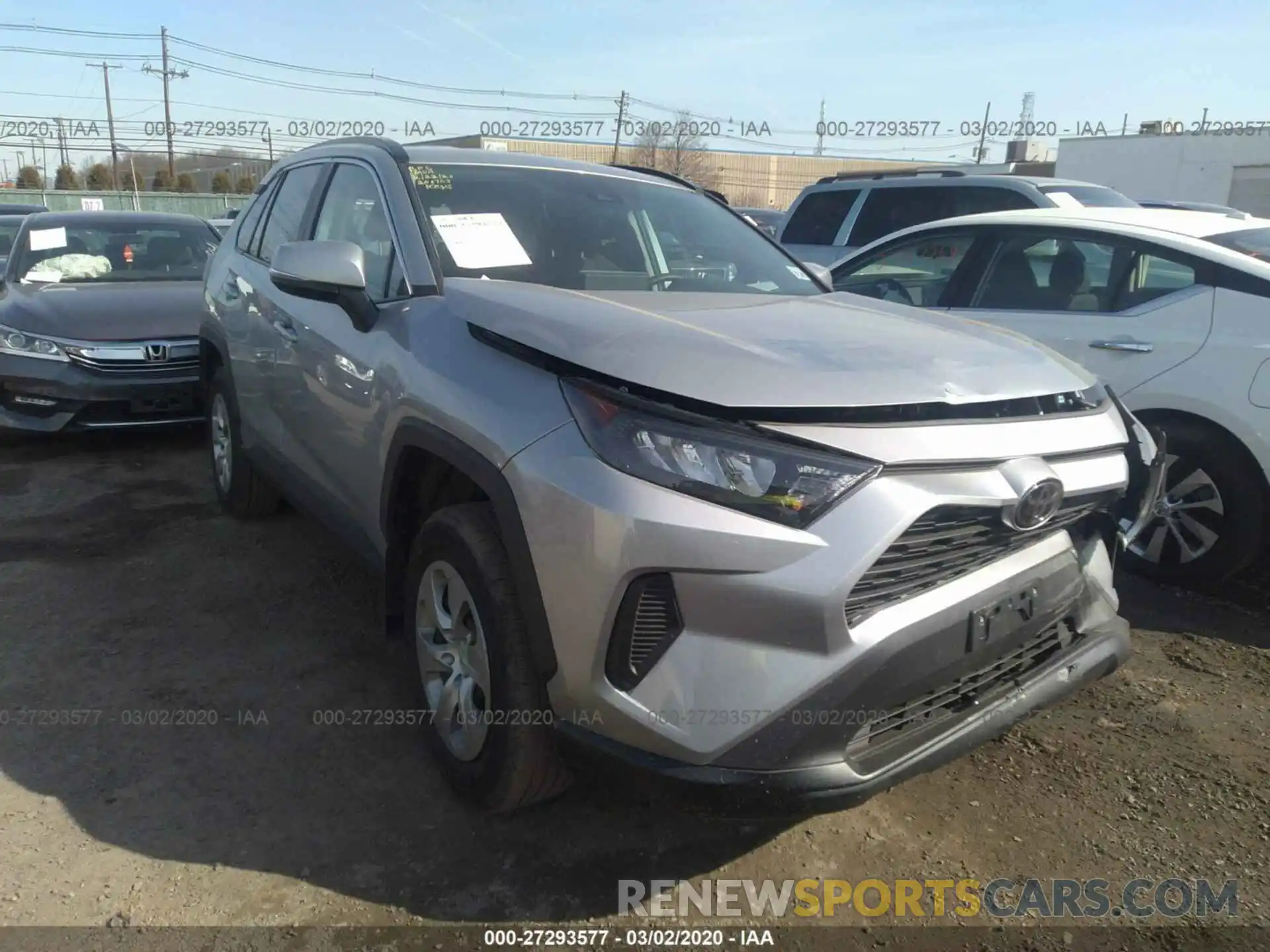 1 Photograph of a damaged car 2T3G1RFV2KC043175 TOYOTA RAV4 2019