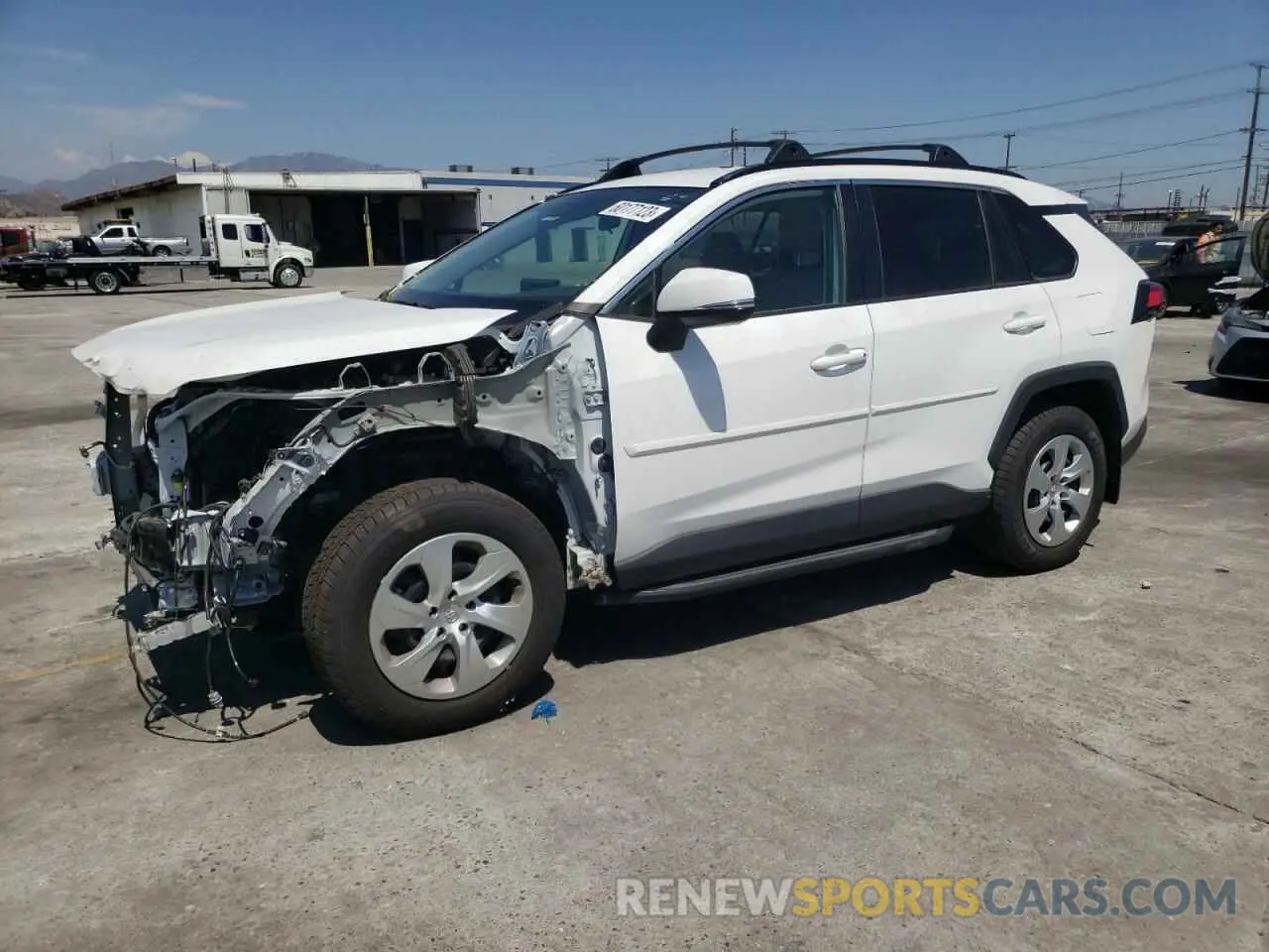 1 Photograph of a damaged car 2T3G1RFV2KW012796 TOYOTA RAV4 2019
