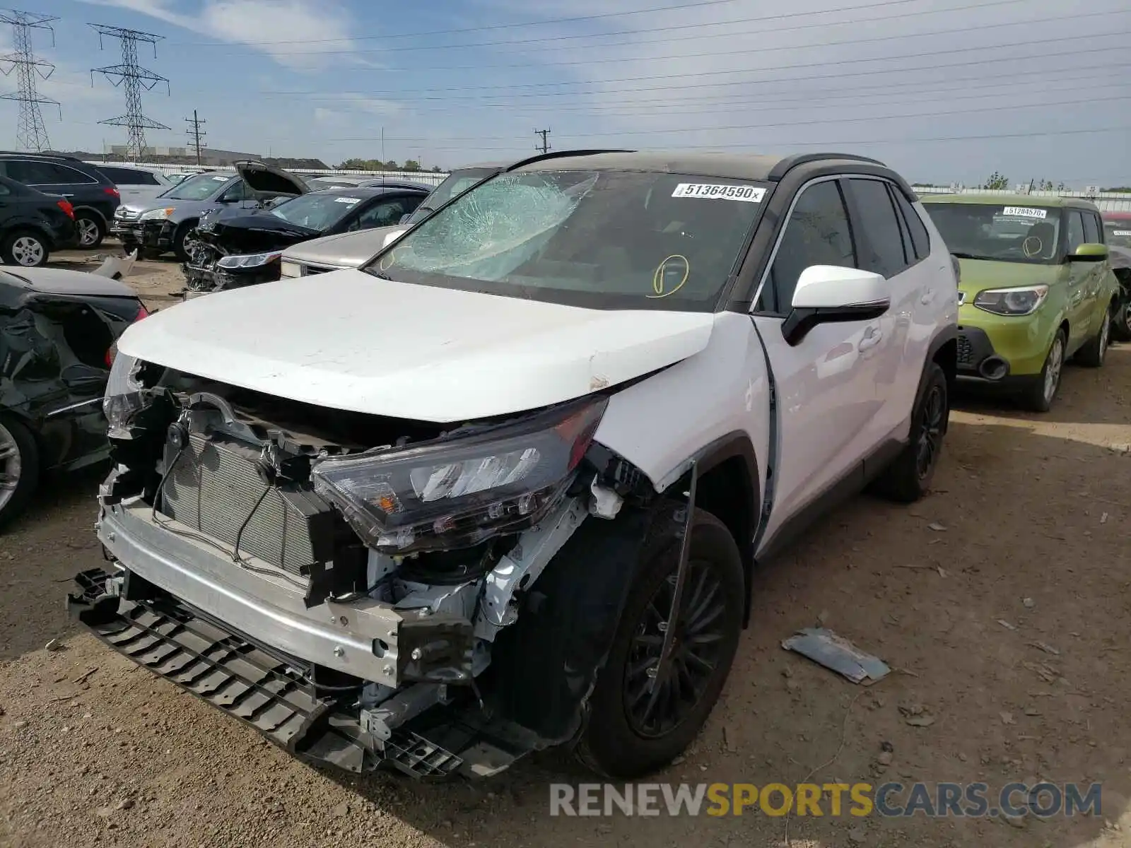 2 Photograph of a damaged car 2T3G1RFV2KW013981 TOYOTA RAV4 2019