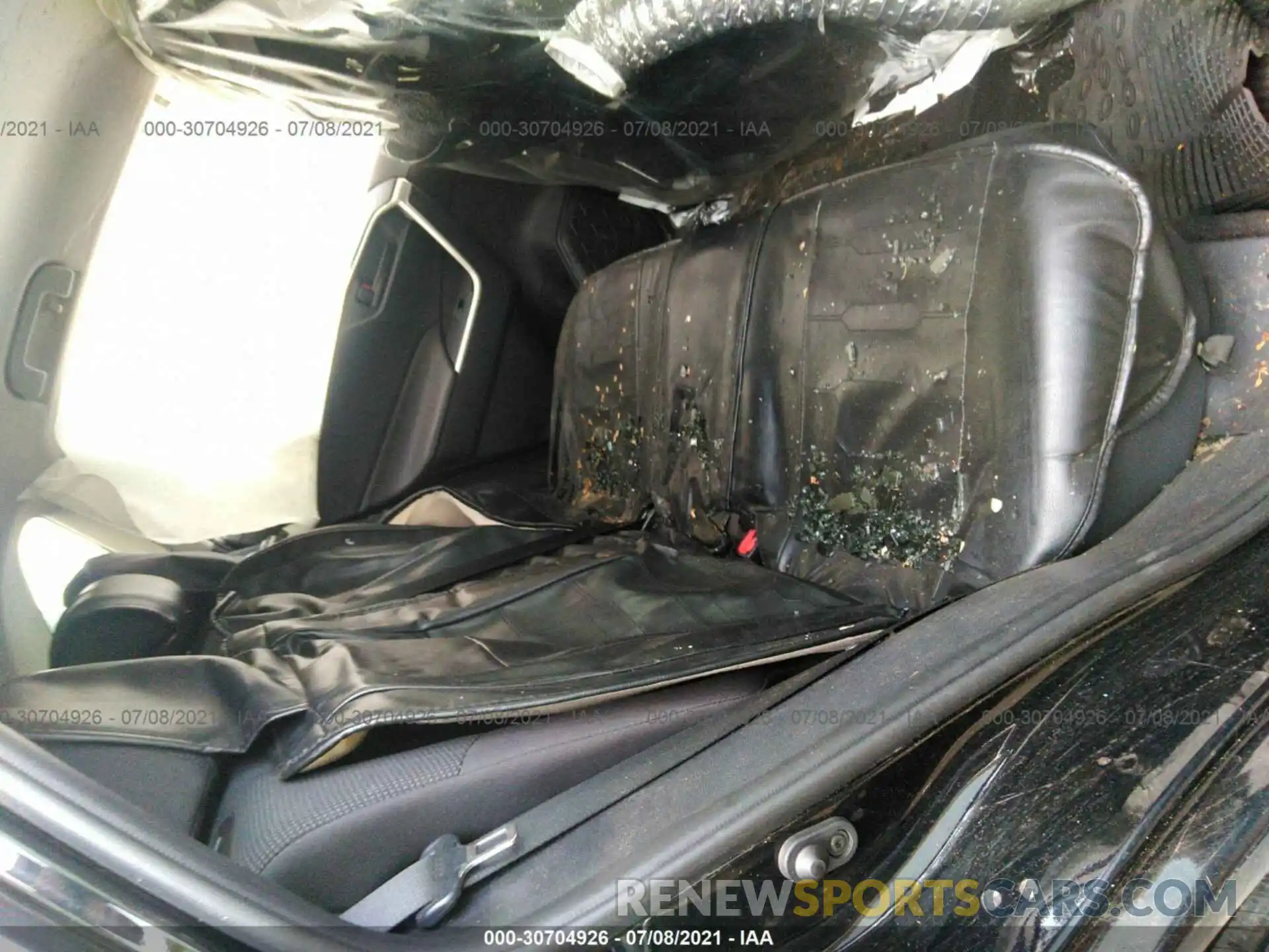 8 Photograph of a damaged car 2T3G1RFV2KW063067 TOYOTA RAV4 2019