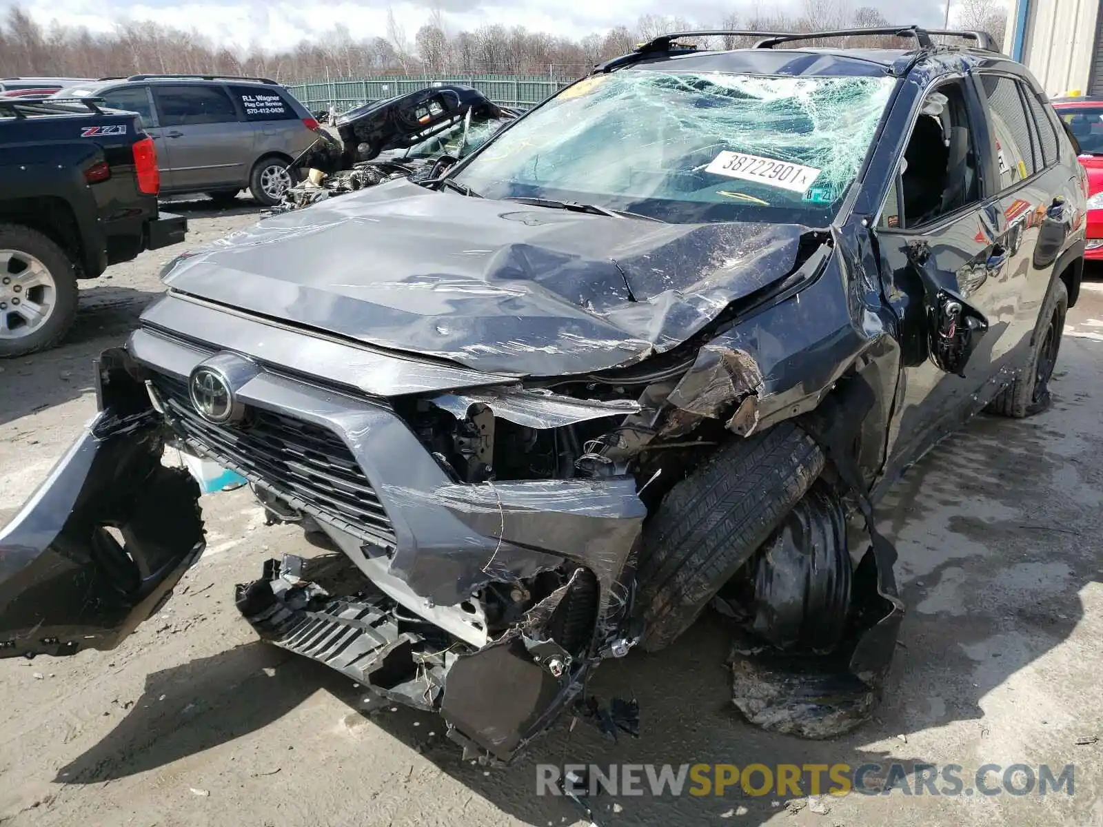 10 Photograph of a damaged car 2T3G1RFV3KC007219 TOYOTA RAV4 2019