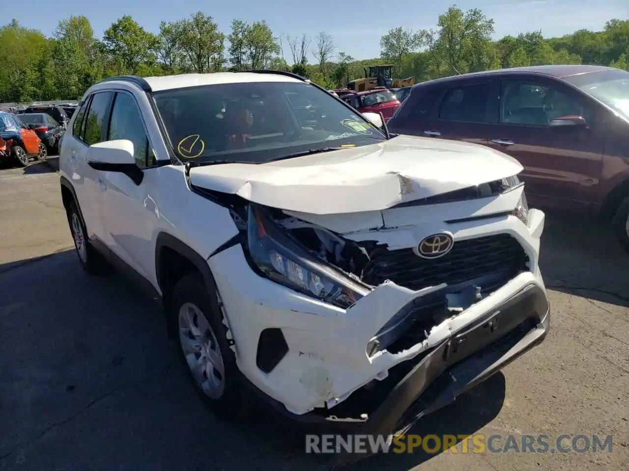 1 Photograph of a damaged car 2T3G1RFV3KC056520 TOYOTA RAV4 2019