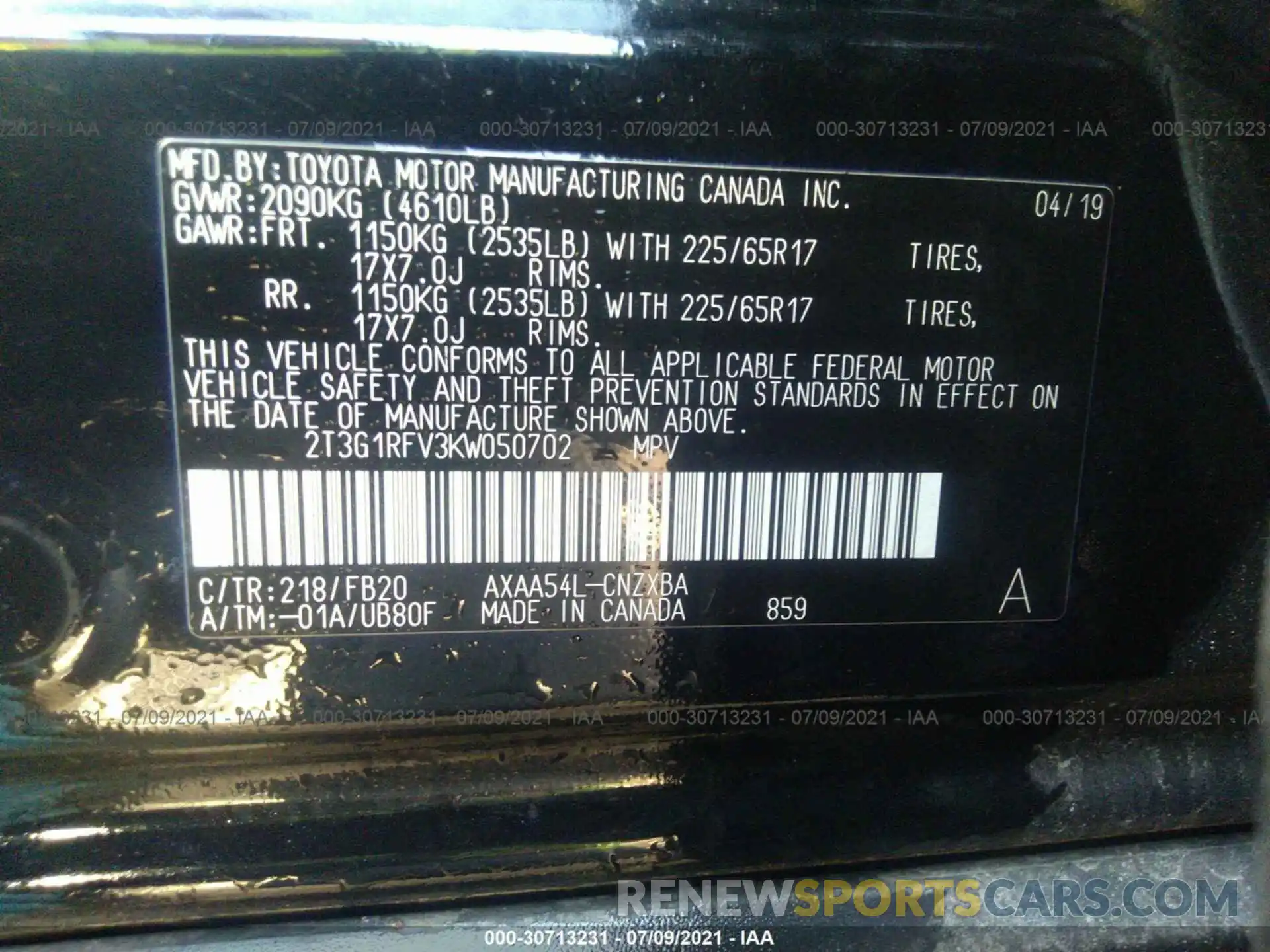 9 Photograph of a damaged car 2T3G1RFV3KW050702 TOYOTA RAV4 2019