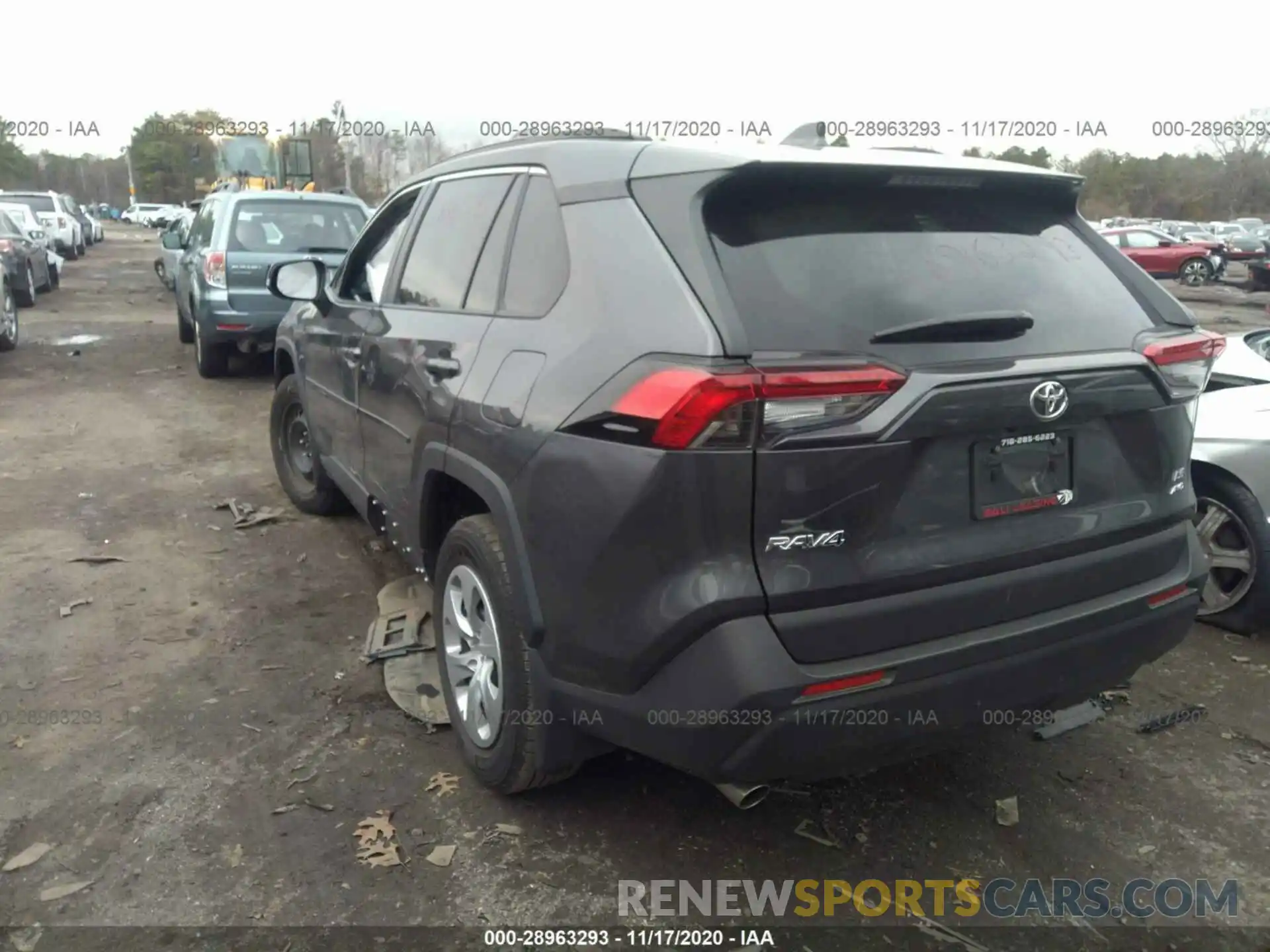 3 Photograph of a damaged car 2T3G1RFV4KC052170 TOYOTA RAV4 2019