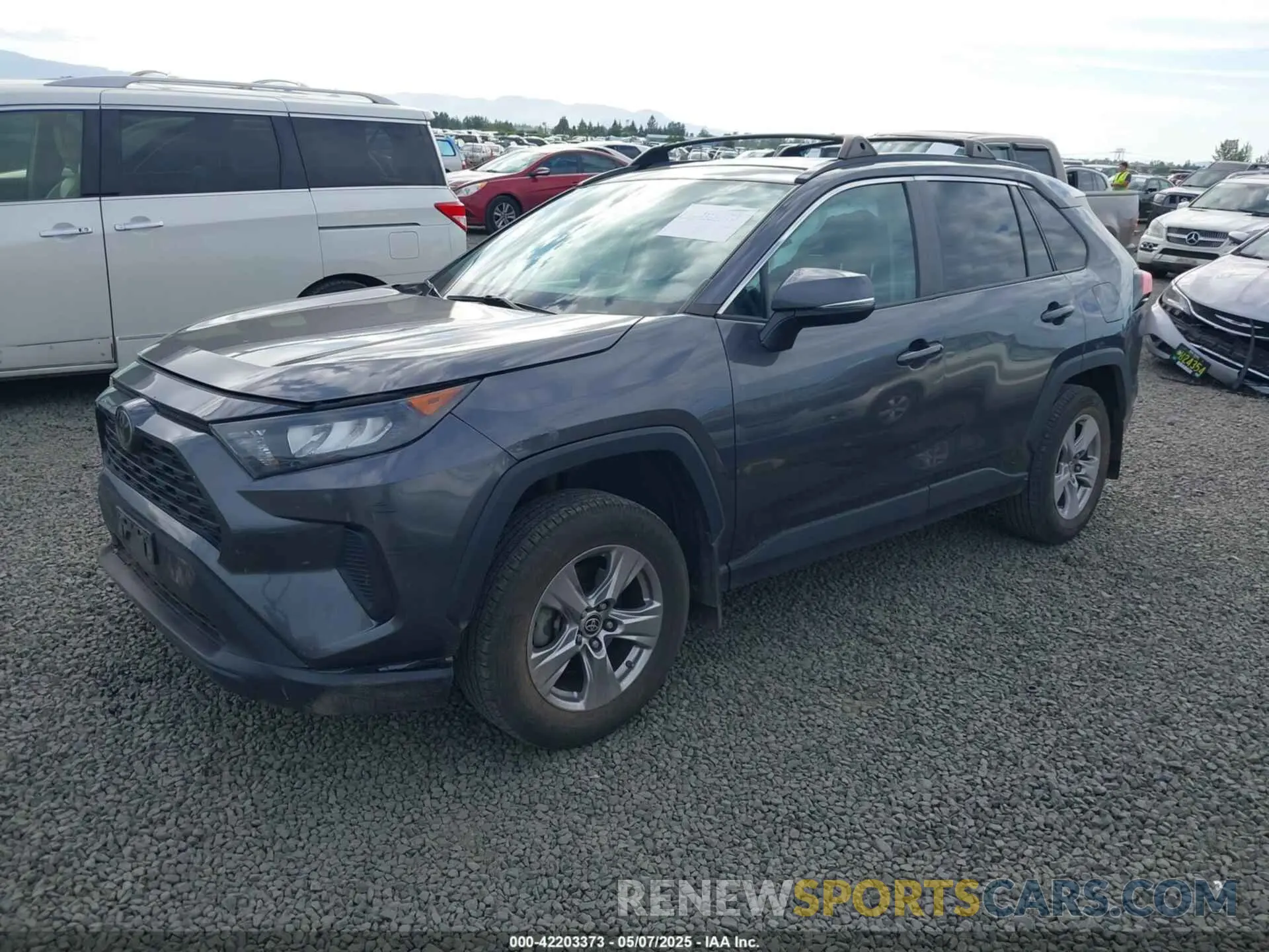 2 Photograph of a damaged car 2T3G1RFV4KC055151 TOYOTA RAV4 2019