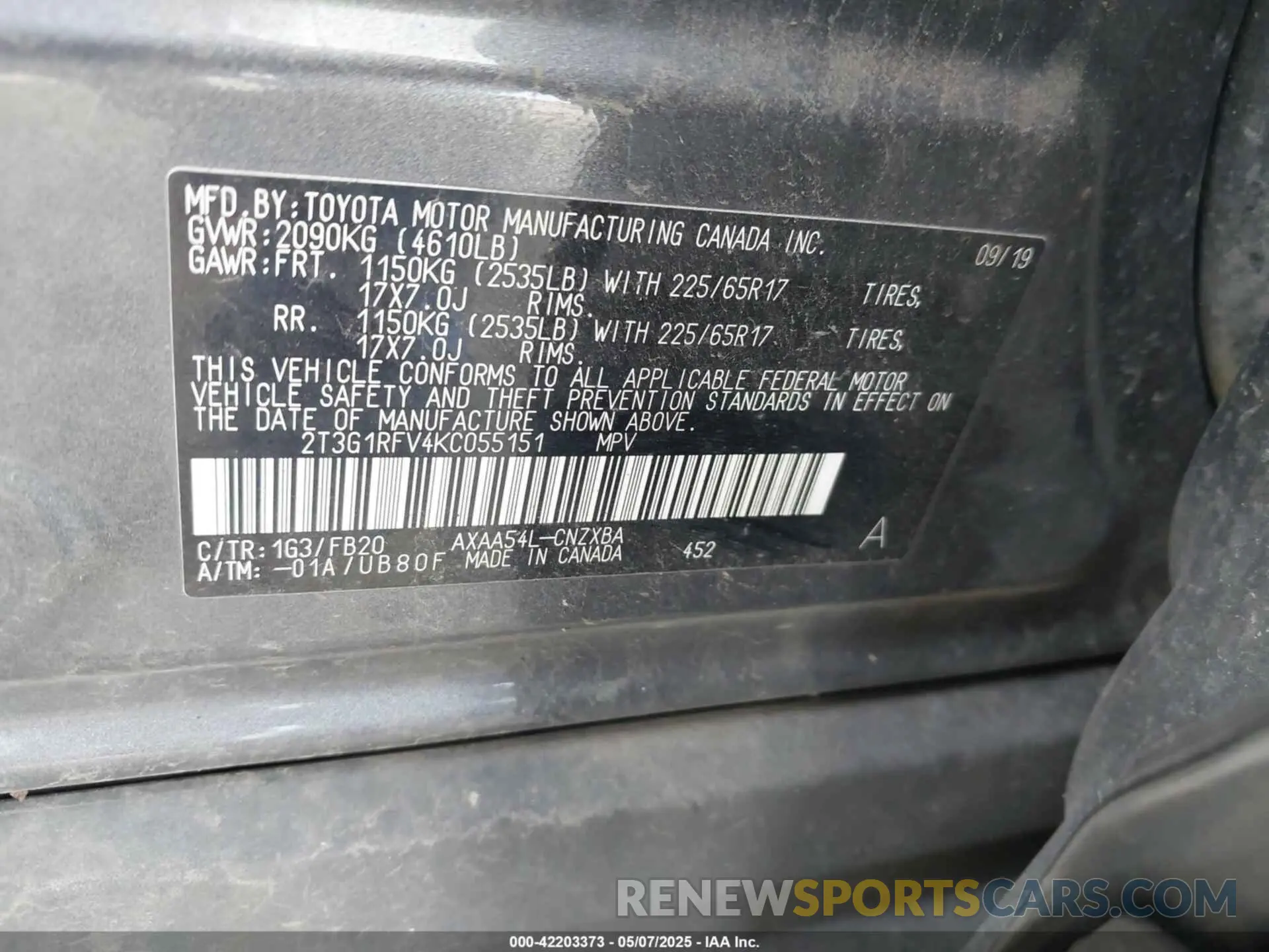 9 Photograph of a damaged car 2T3G1RFV4KC055151 TOYOTA RAV4 2019