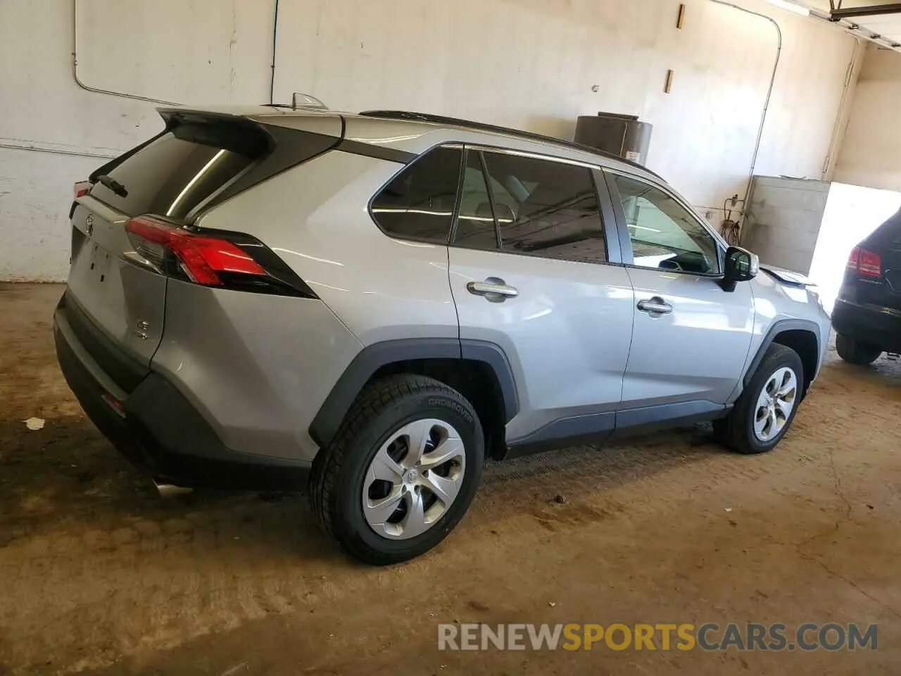 3 Photograph of a damaged car 2T3G1RFV4KW062552 TOYOTA RAV4 2019