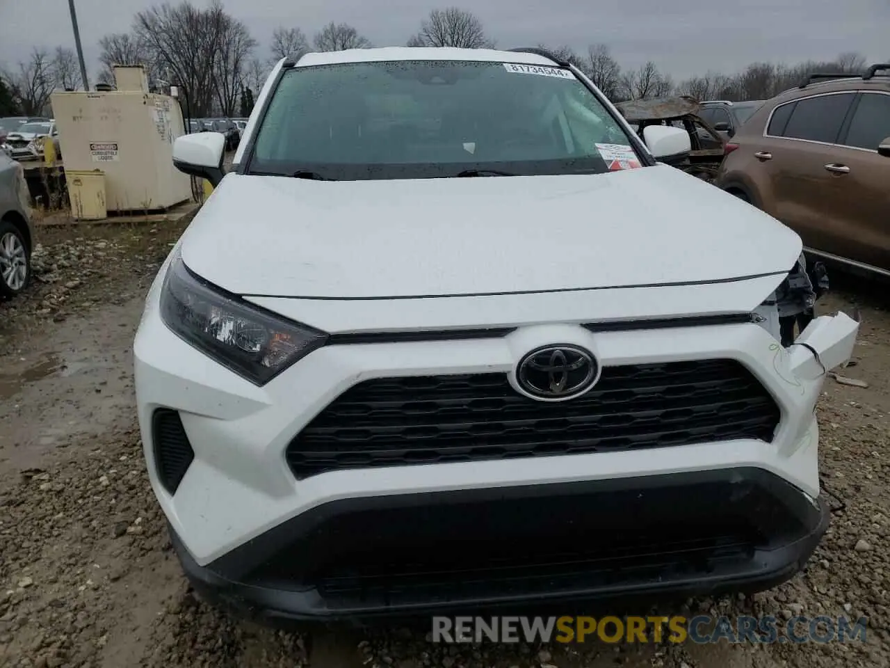 5 Photograph of a damaged car 2T3G1RFV5KC010879 TOYOTA RAV4 2019