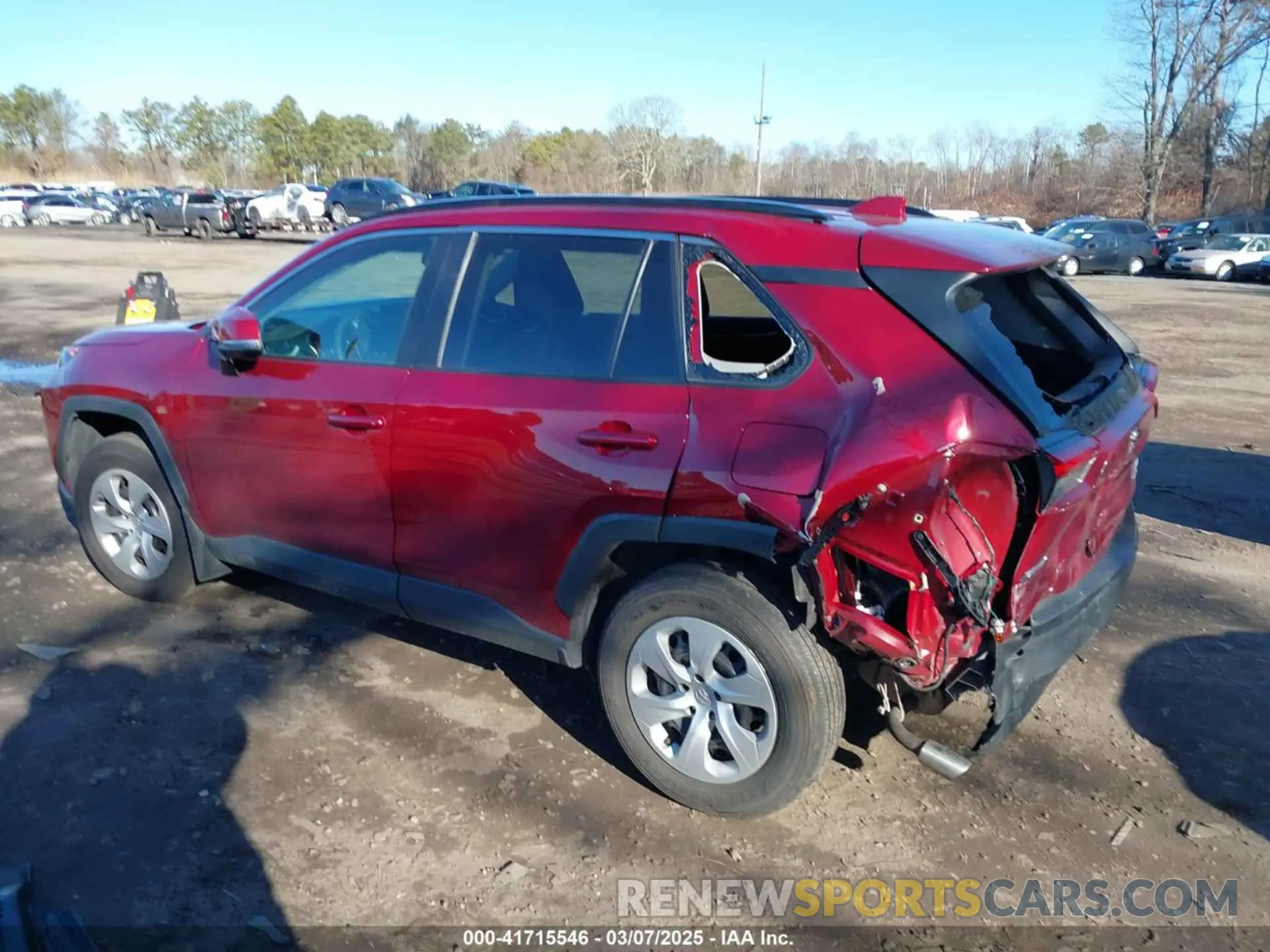 14 Photograph of a damaged car 2T3G1RFV5KC042795 TOYOTA RAV4 2019