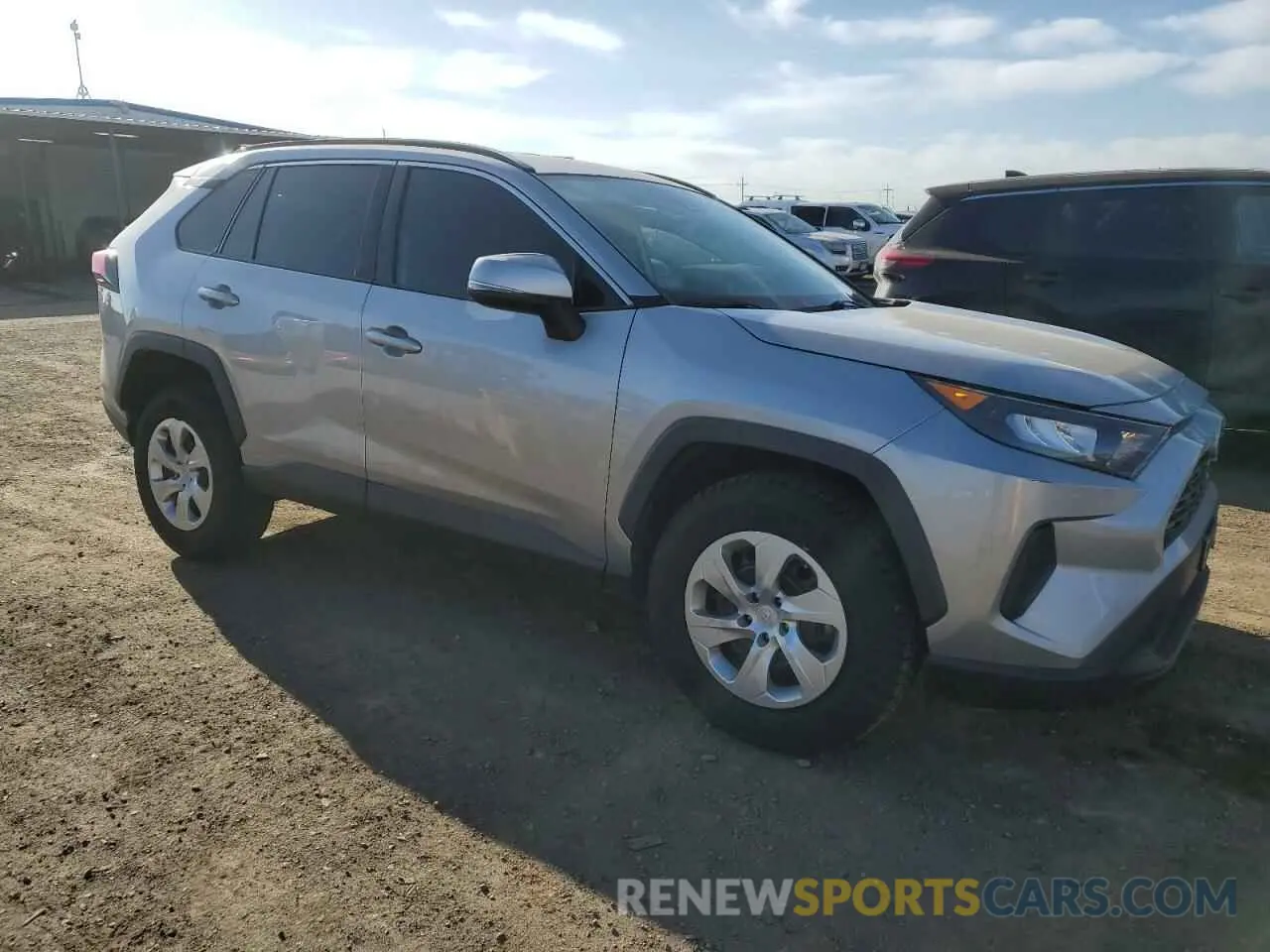 4 Photograph of a damaged car 2T3G1RFV5KW045226 TOYOTA RAV4 2019