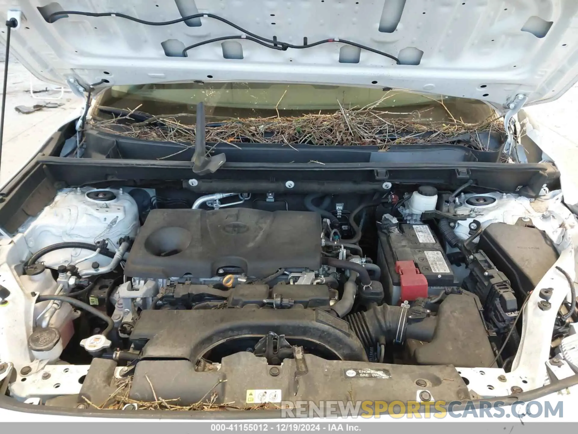 10 Photograph of a damaged car 2T3G1RFV5KW048854 TOYOTA RAV4 2019