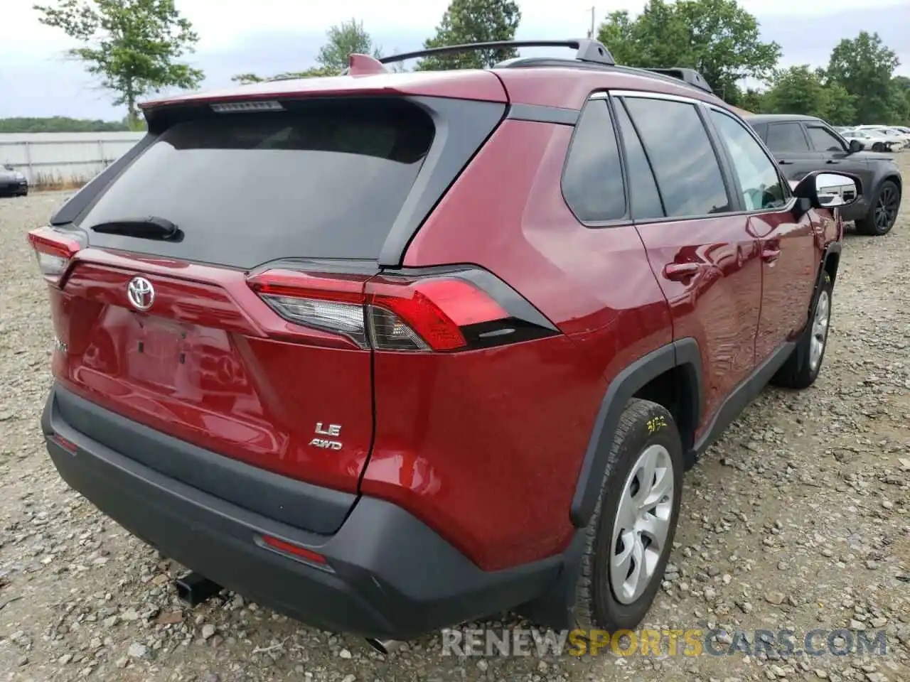 4 Photograph of a damaged car 2T3G1RFV6KC025133 TOYOTA RAV4 2019