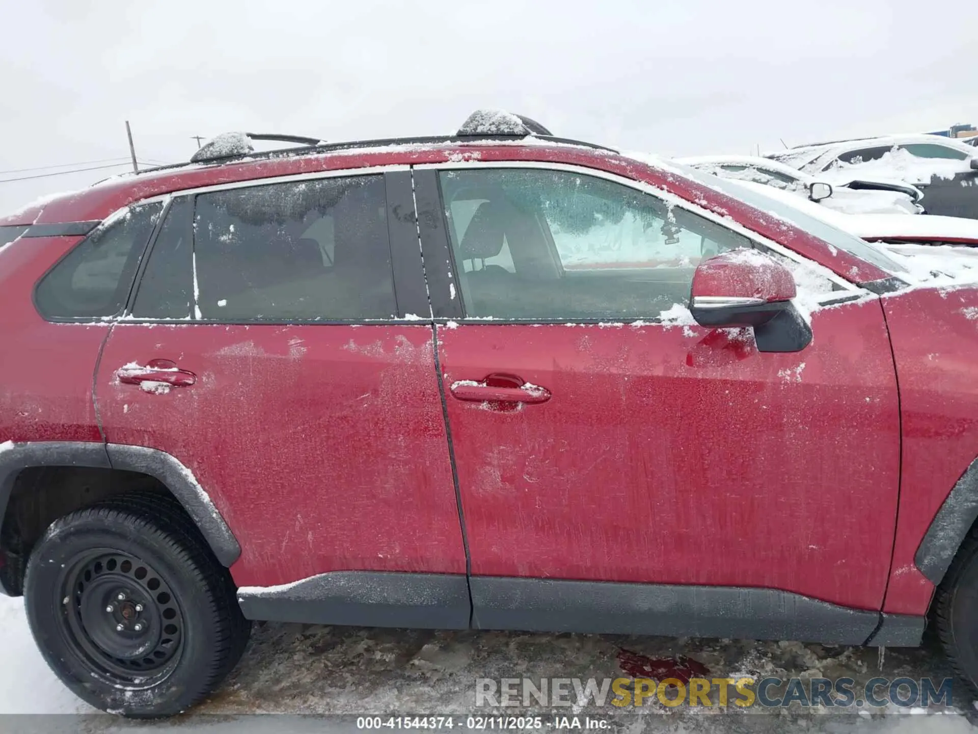 13 Photograph of a damaged car 2T3G1RFV6KC031823 TOYOTA RAV4 2019