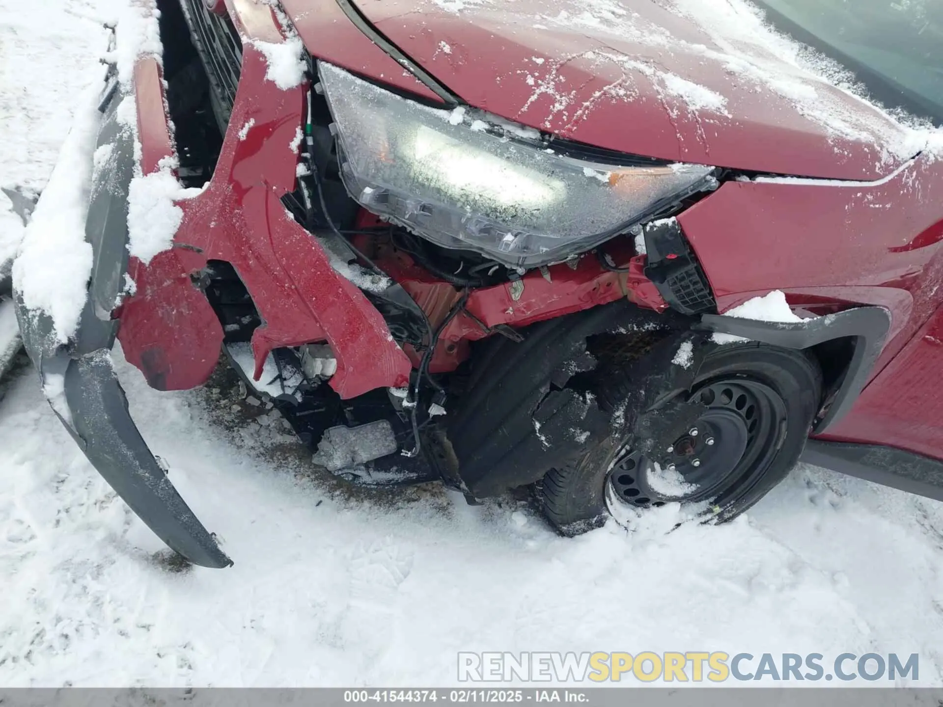 6 Photograph of a damaged car 2T3G1RFV6KC031823 TOYOTA RAV4 2019