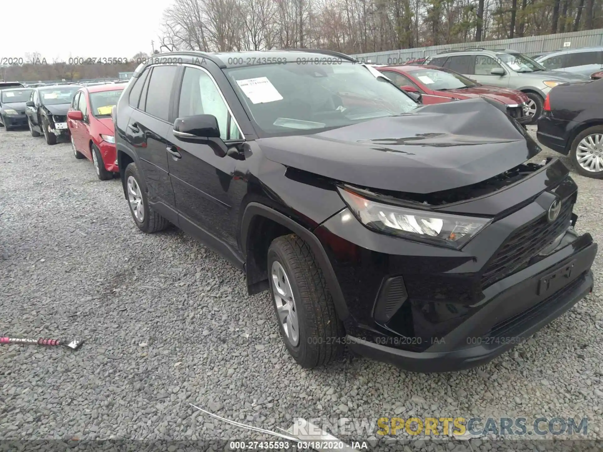 1 Photograph of a damaged car 2T3G1RFV6KC046208 TOYOTA RAV4 2019