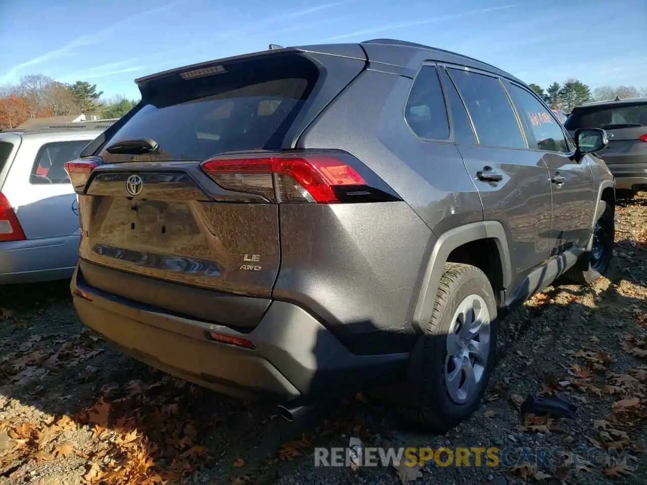 4 Photograph of a damaged car 2T3G1RFV6KC056057 TOYOTA RAV4 2019