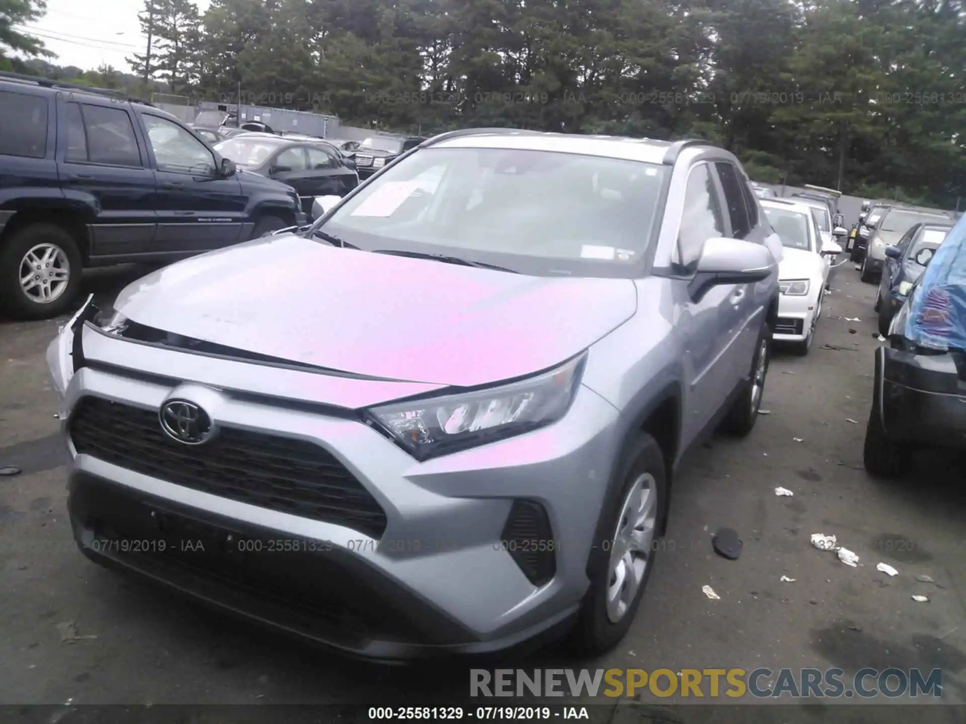 2 Photograph of a damaged car 2T3G1RFV6KW012395 TOYOTA RAV4 2019