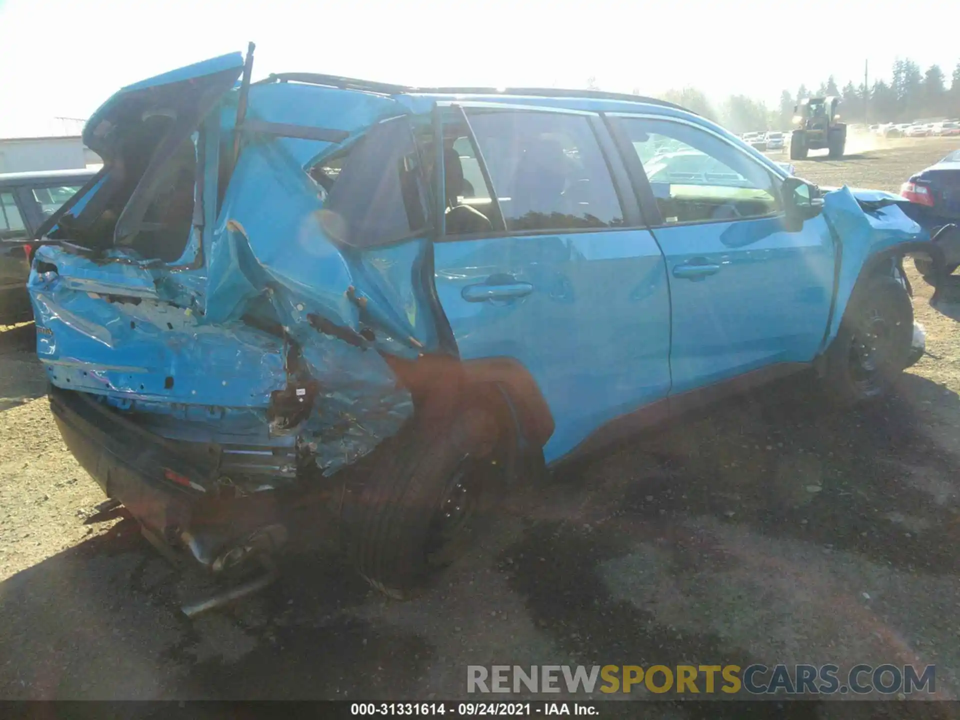 4 Photograph of a damaged car 2T3G1RFV6KW020898 TOYOTA RAV4 2019