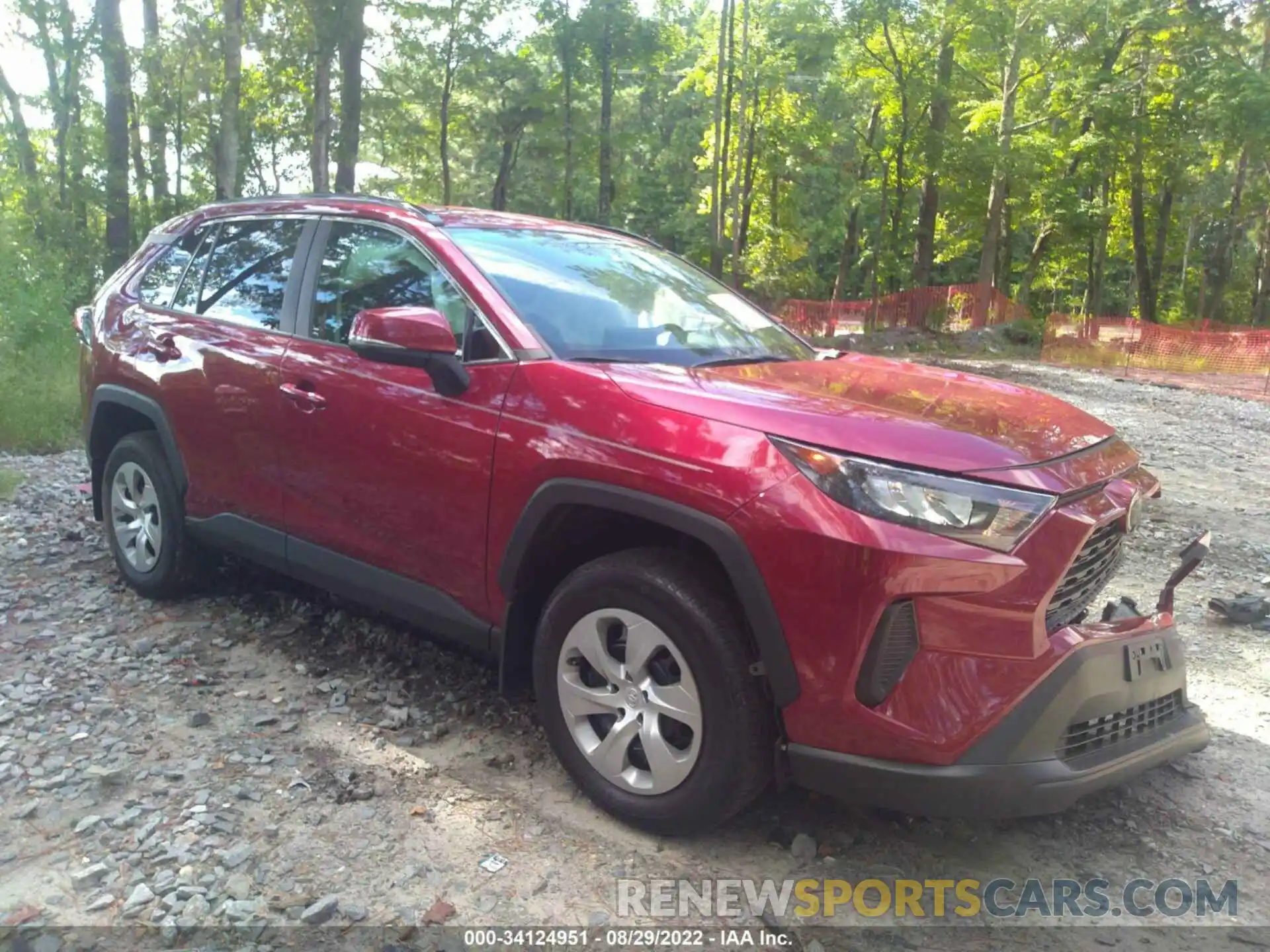 1 Photograph of a damaged car 2T3G1RFV7KC007059 TOYOTA RAV4 2019