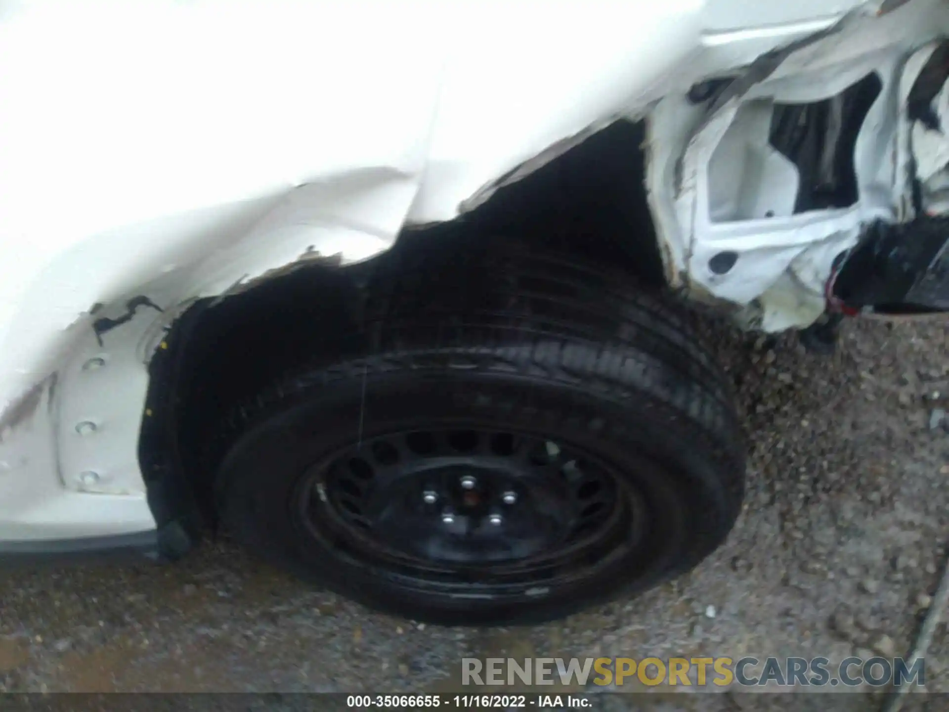 13 Photograph of a damaged car 2T3G1RFV7KC009538 TOYOTA RAV4 2019