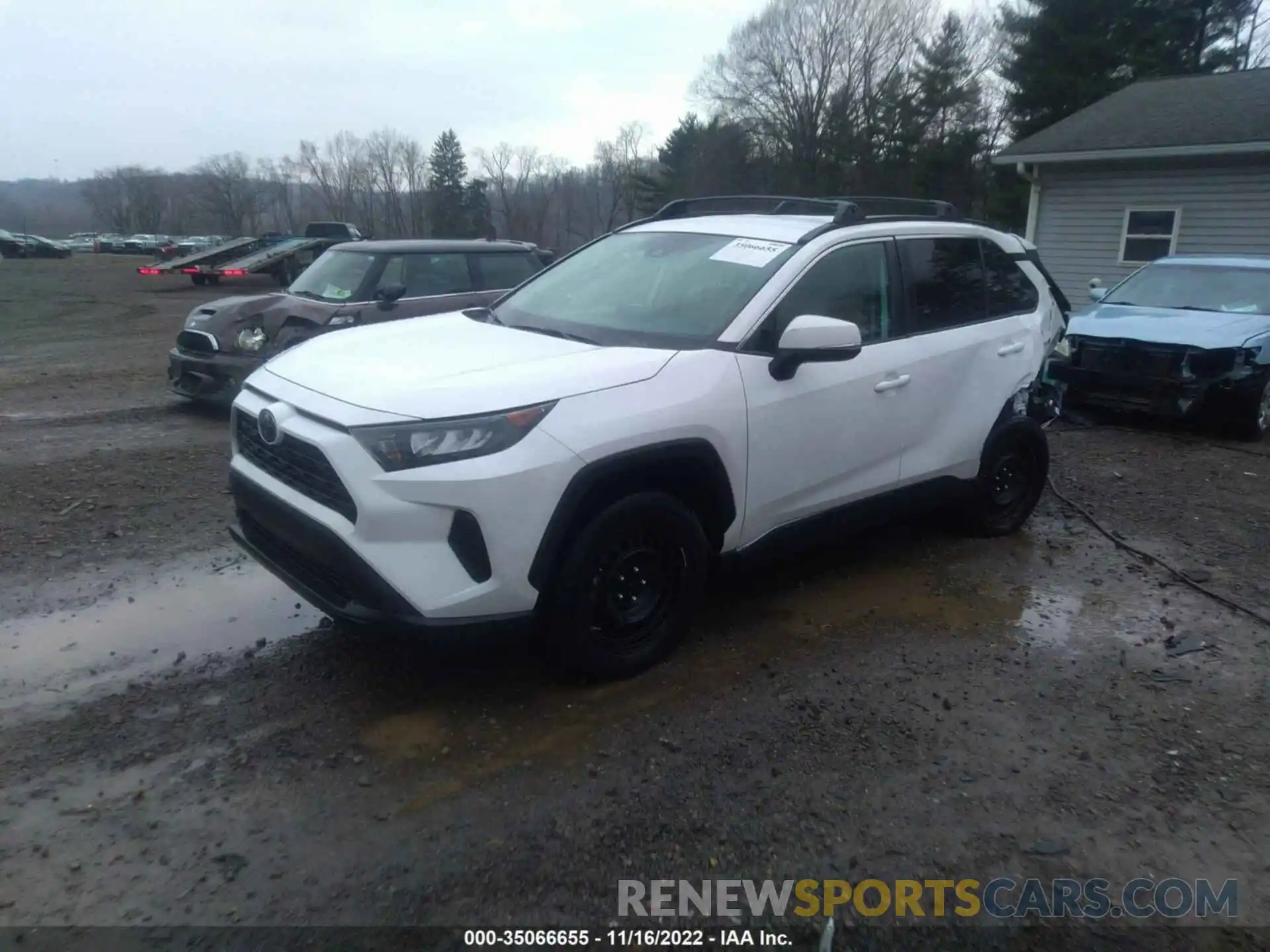 2 Photograph of a damaged car 2T3G1RFV7KC009538 TOYOTA RAV4 2019