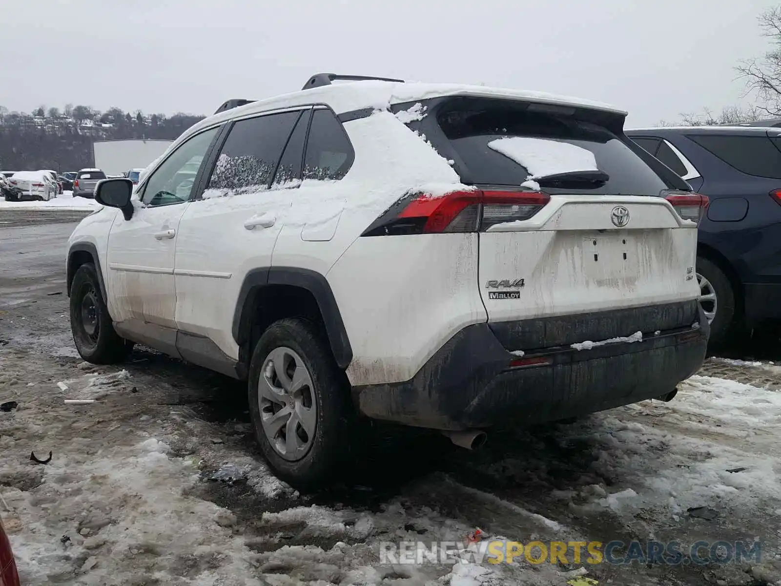 3 Photograph of a damaged car 2T3G1RFV7KC010219 TOYOTA RAV4 2019