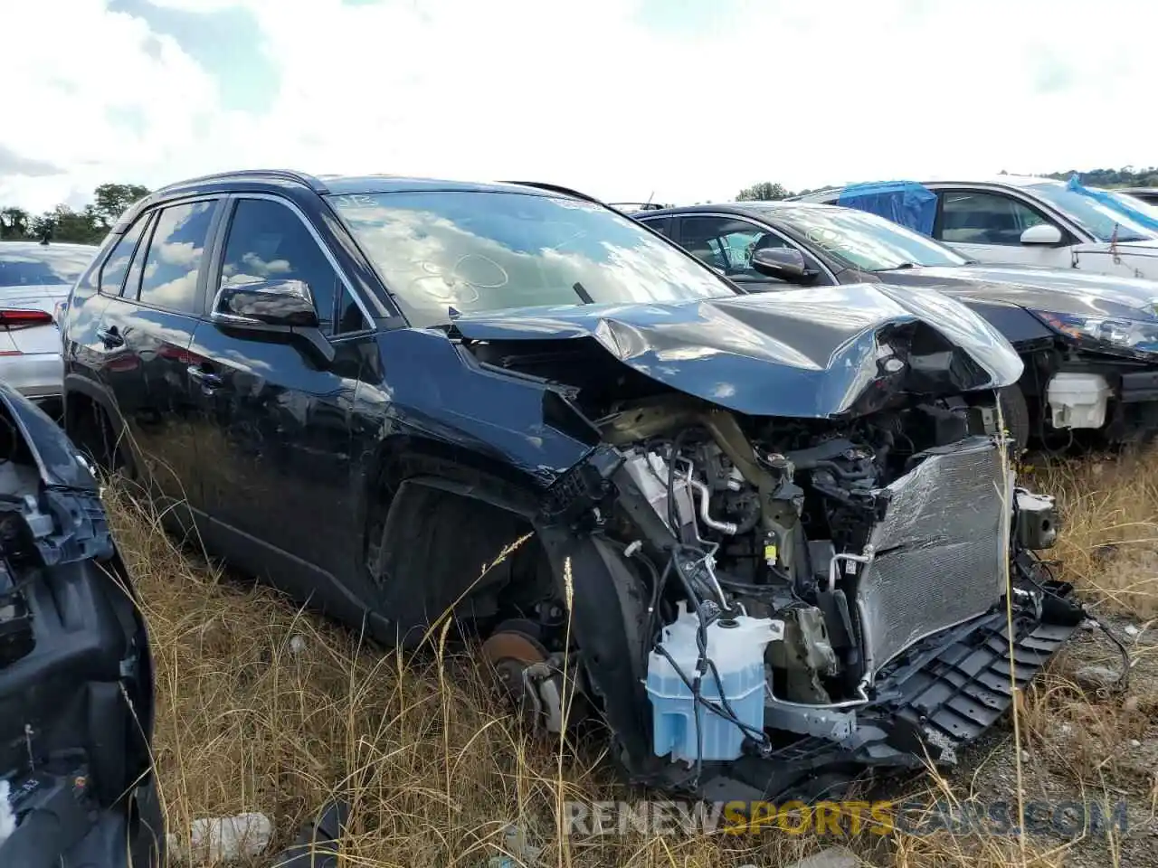 1 Photograph of a damaged car 2T3G1RFV7KW036057 TOYOTA RAV4 2019