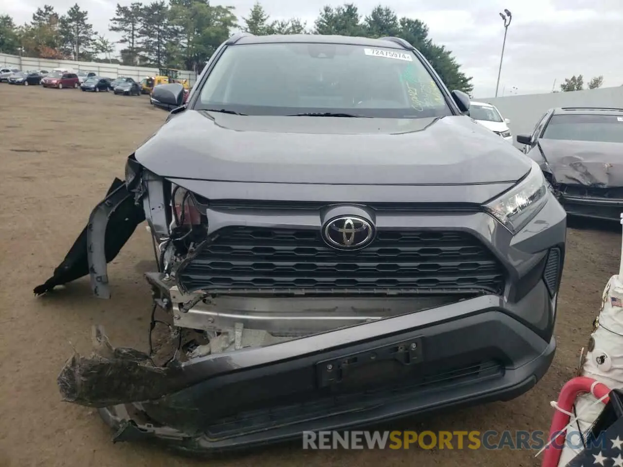 5 Photograph of a damaged car 2T3G1RFV7KW062433 TOYOTA RAV4 2019